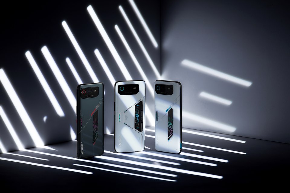 ASUS ROG Phone 6 class="wp-image-2246091"
