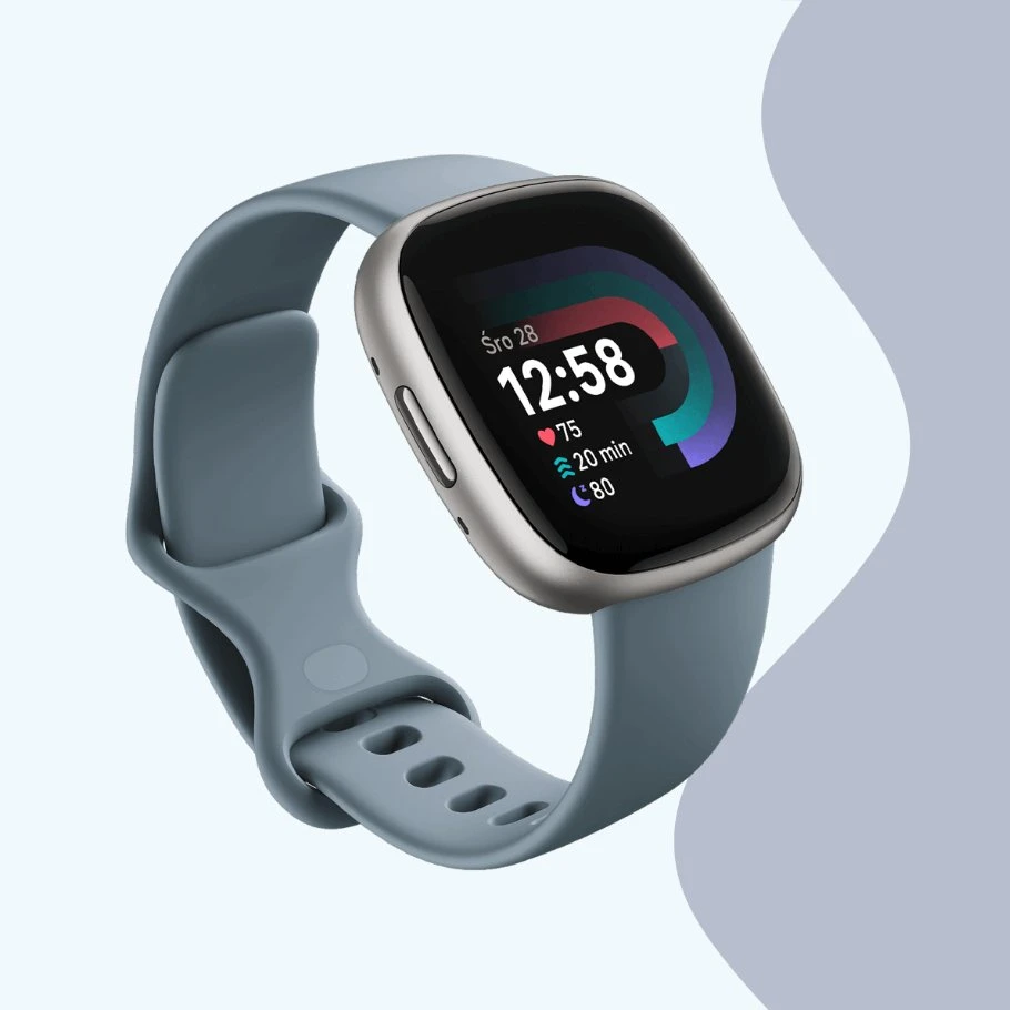 Fitbit Versa 4 class="wp-image-2459691" 