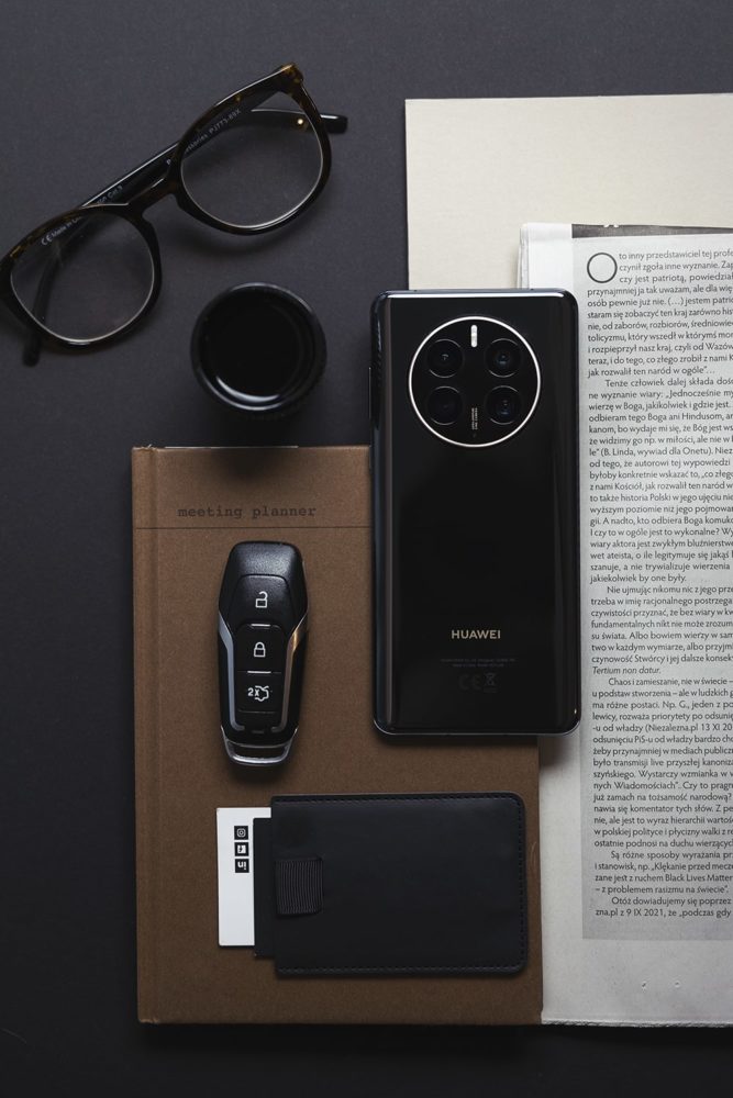 huawei-mate-50-pro-aparat-przyslona 2 class="wp-image-2469543"