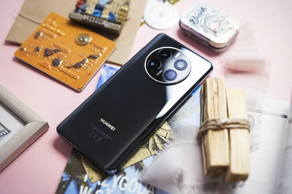 huawei-mate-50-pro-aparat-przyslona 3 class="wp-image-2469546"