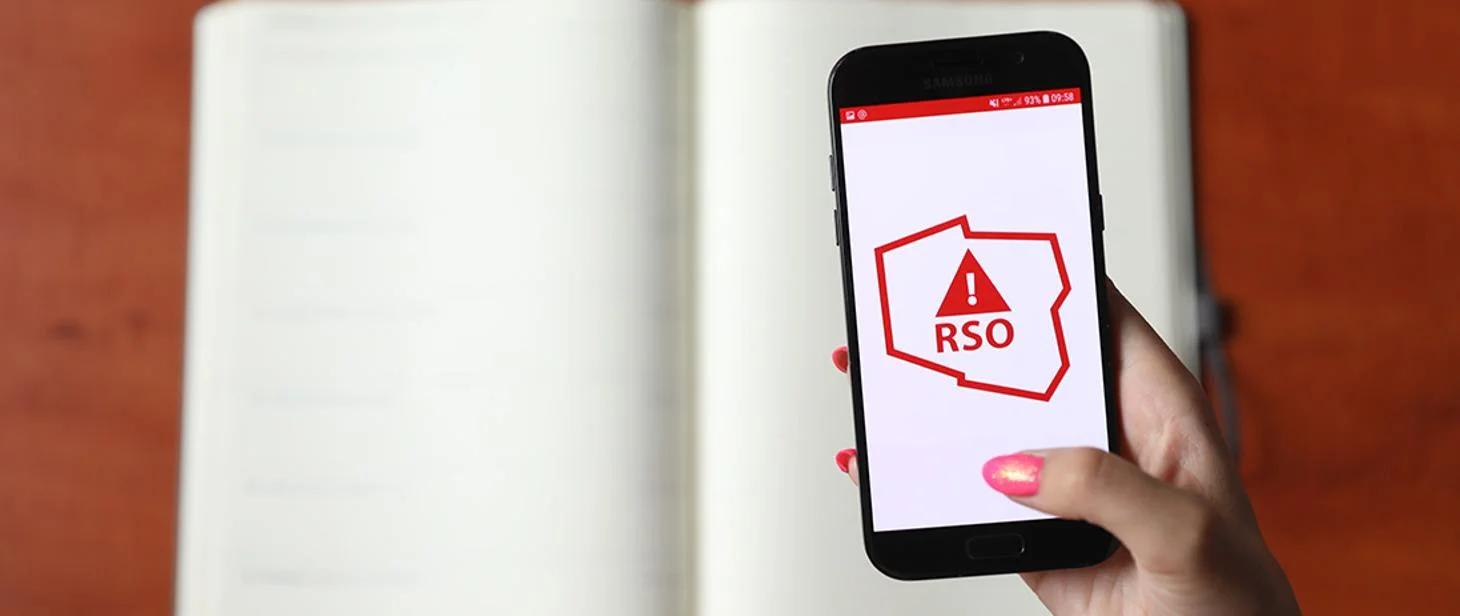 Obowiązkowe aplikacje na telefonie - RSO i 112. Czy to się uda?