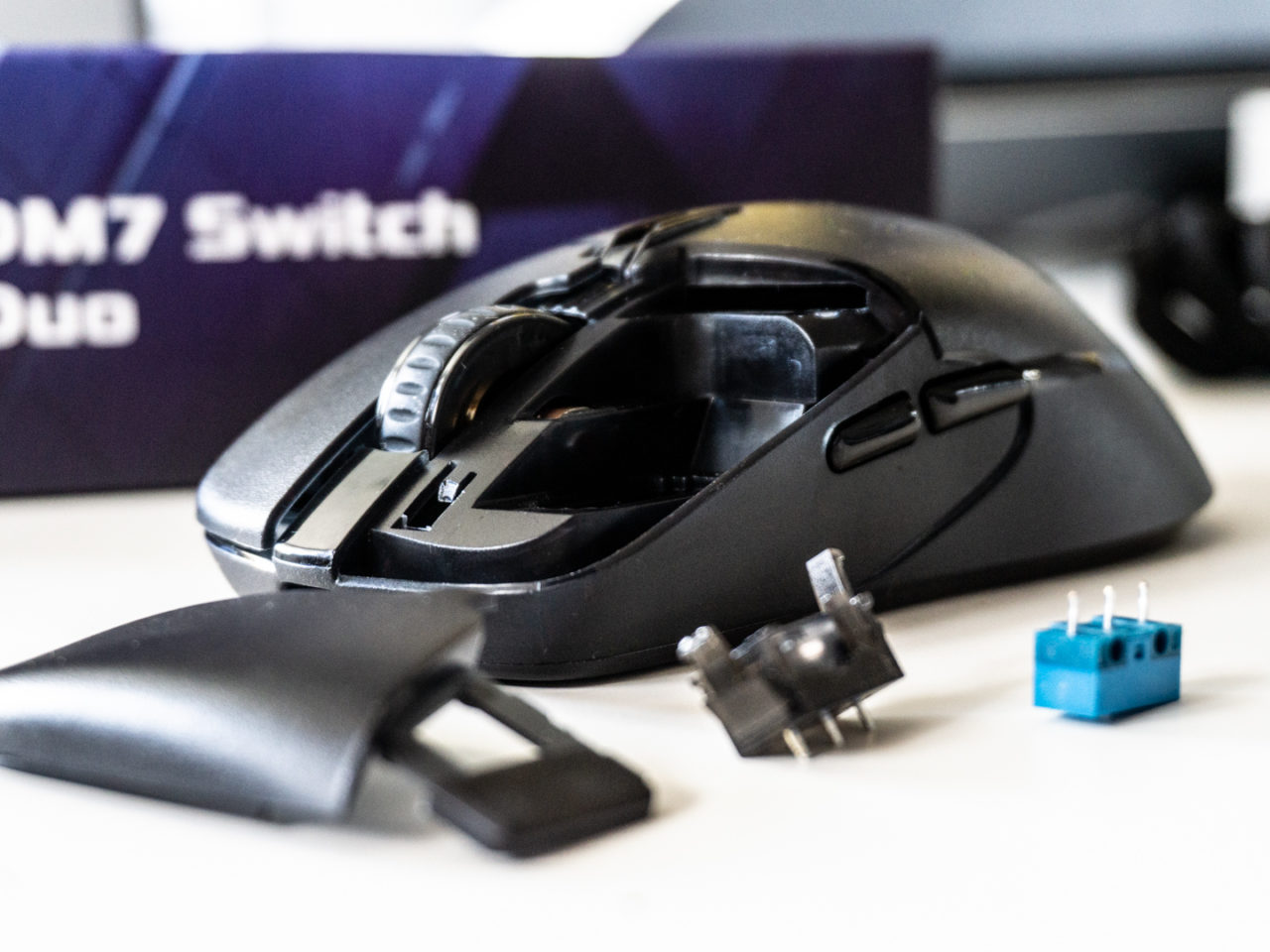 Zepsuł się przełącznik, sam go wymieniasz. Dream Machines DM7 Switch Duo - test