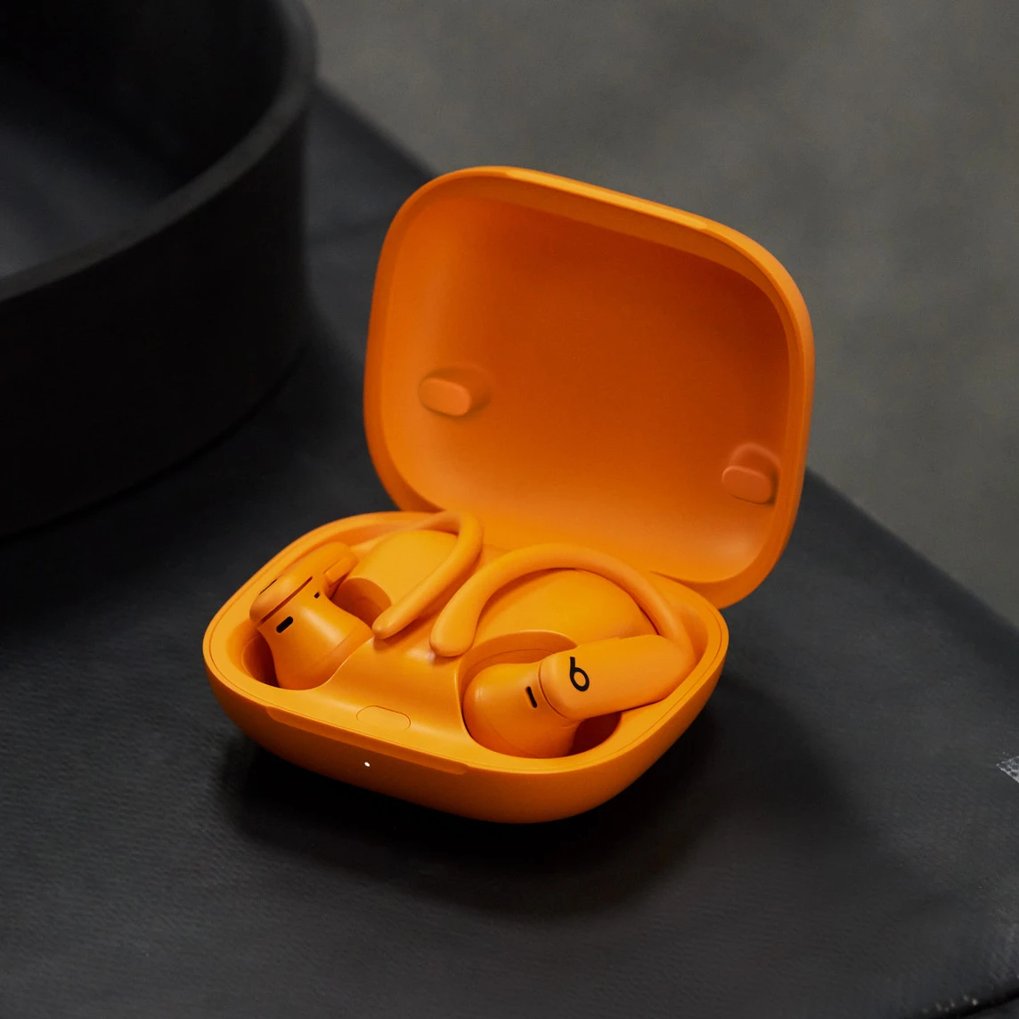 Powerbeats Pro 2 