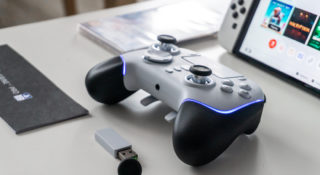 Recenzja Razer Wolverine V2 Pro: przemyca układ Xboksa na PS5, działa dłużej niż pad Sony