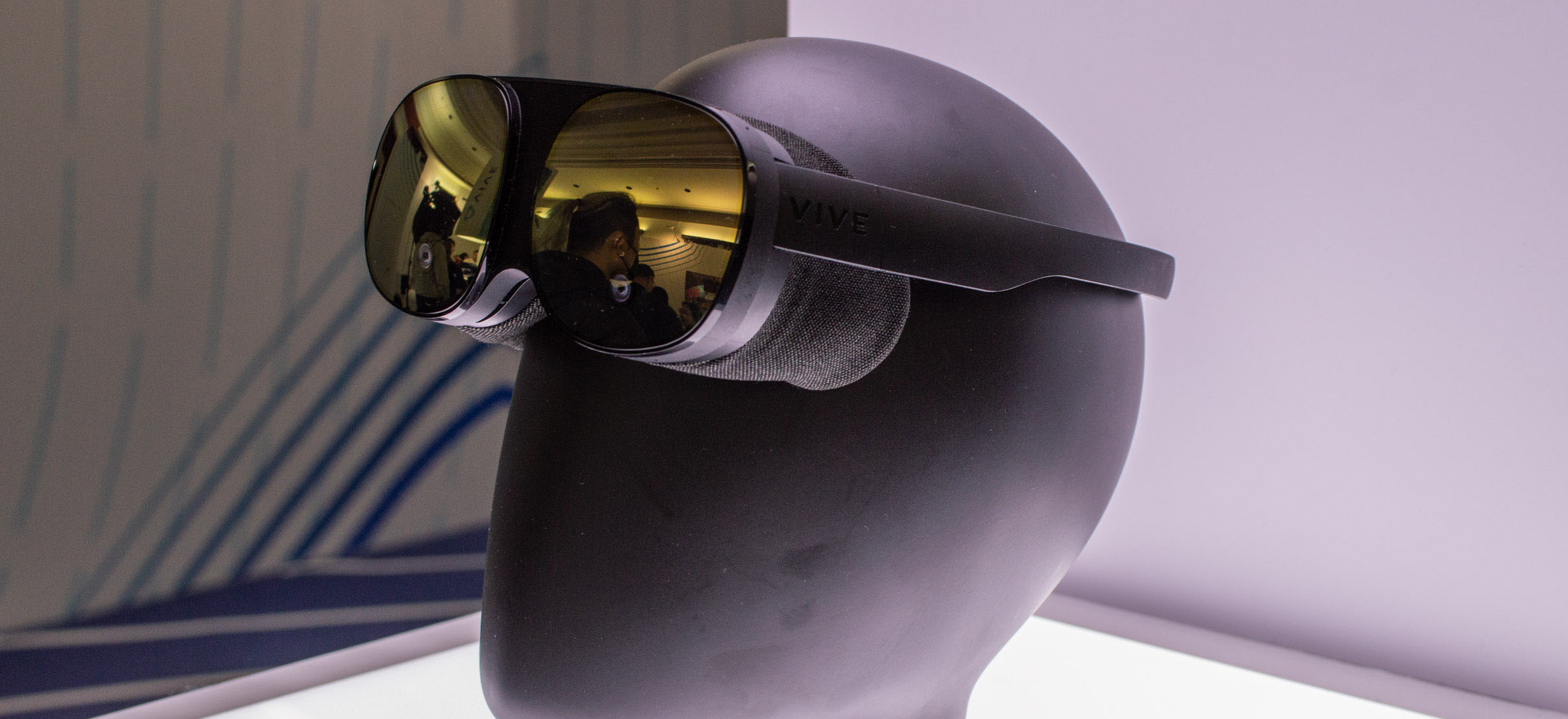 HTC Vive XR Elite