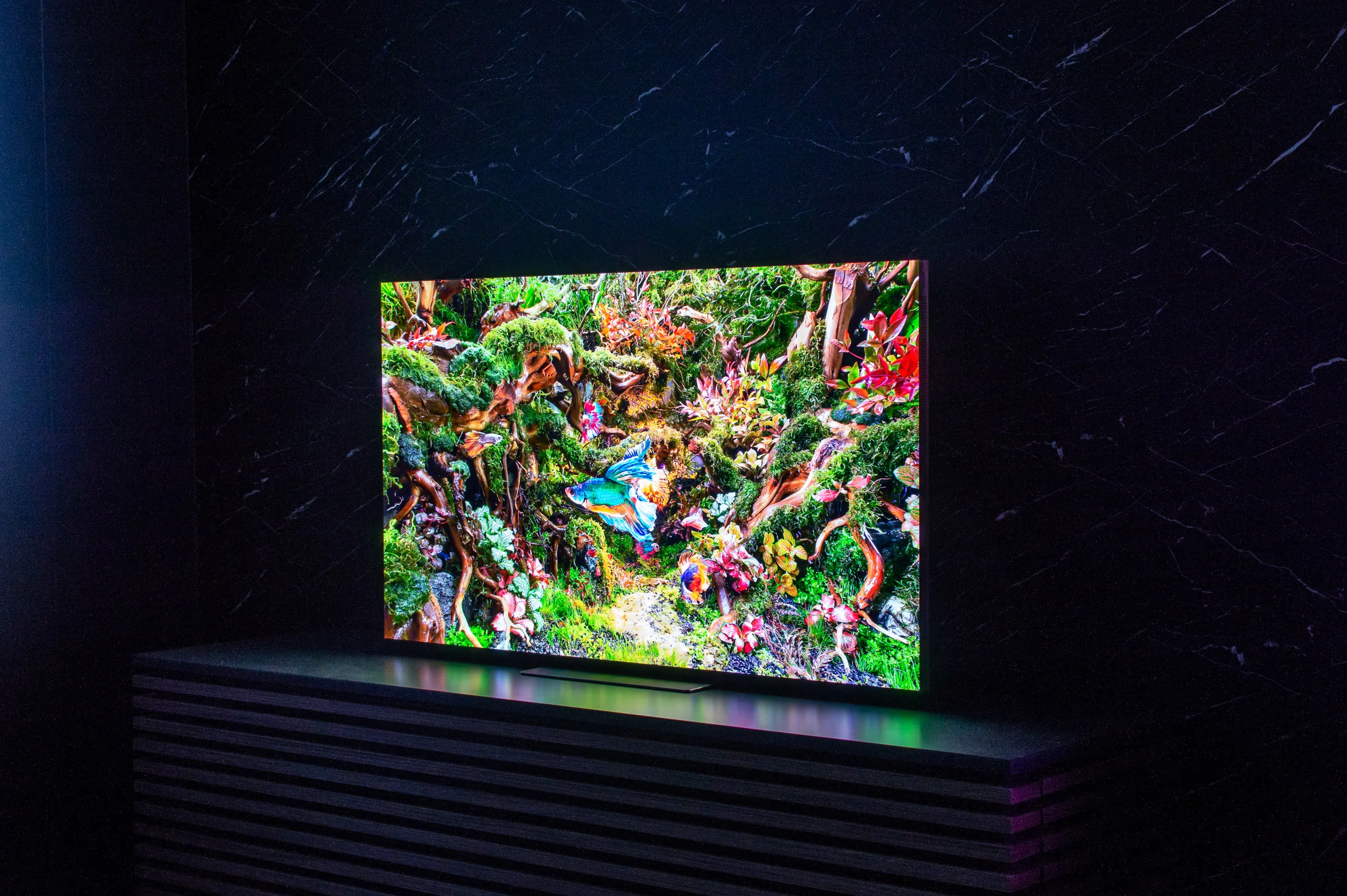 Samsung grubo zaczyna sezon. Kupujesz telewizor, soundbar dostaniesz za złotówkę