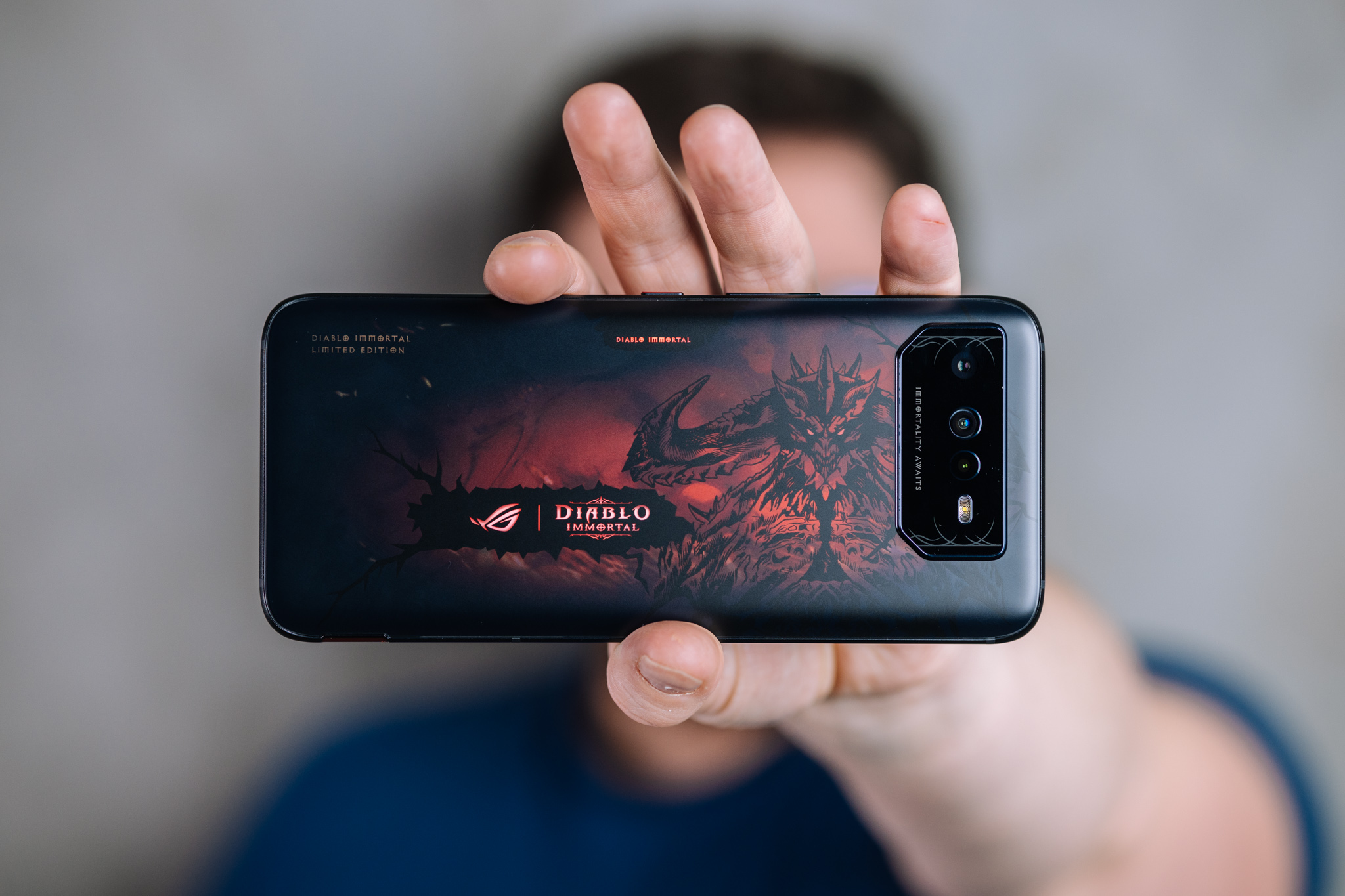 Asus ROG Phone 6 Diablo