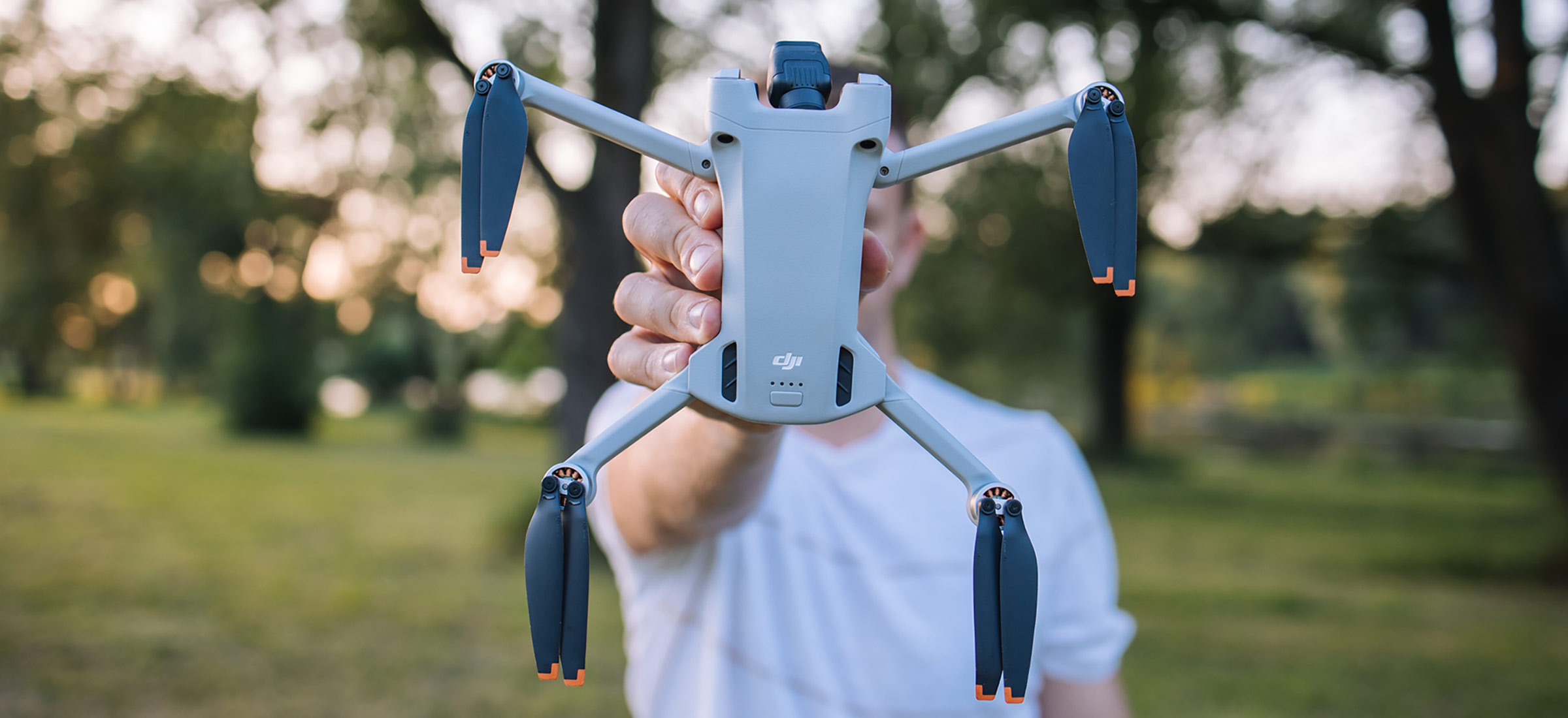 Dron DJI Fly 100