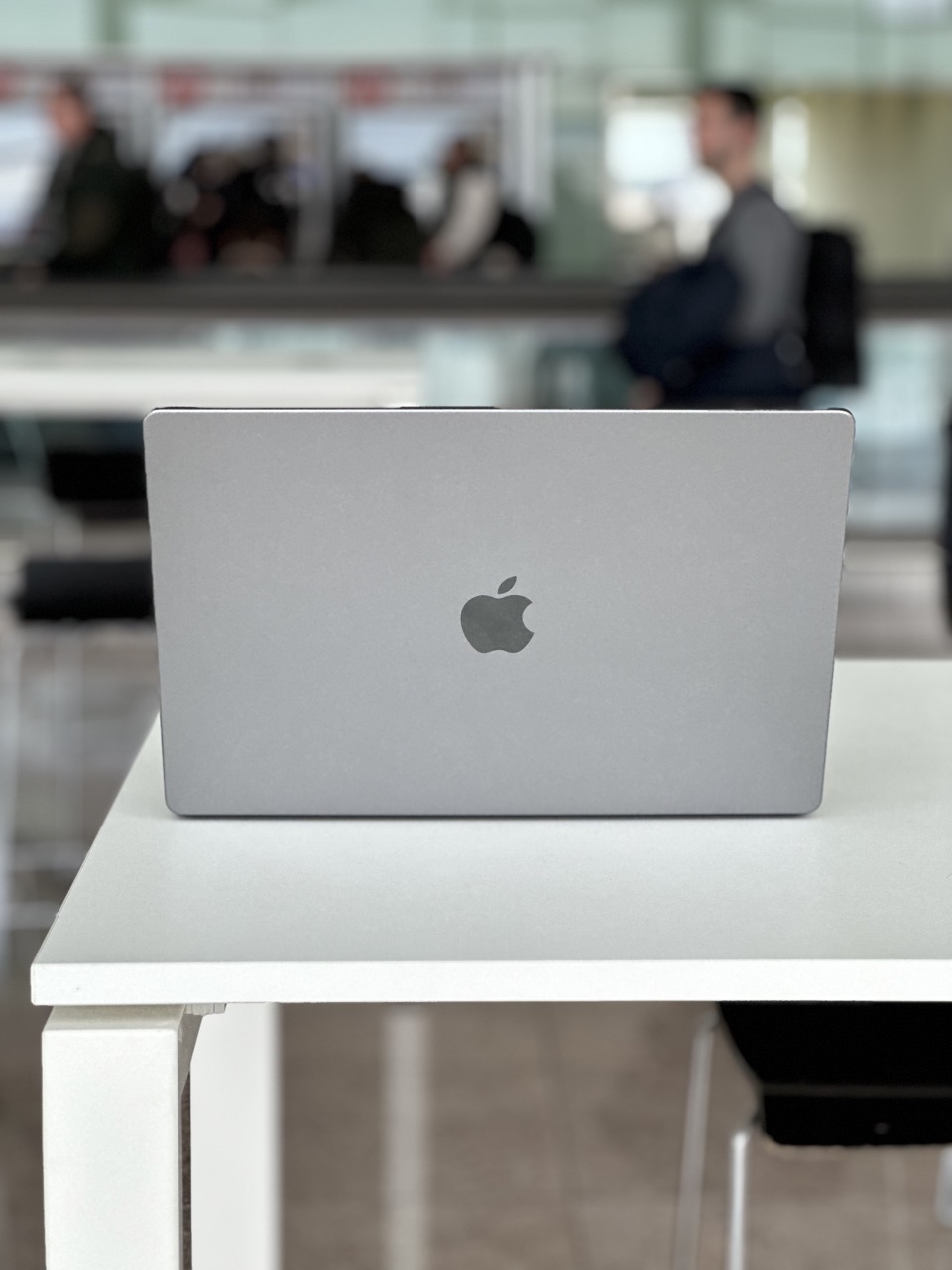 MacBook Pro 16” w wersji kolorystycznej Space Grey