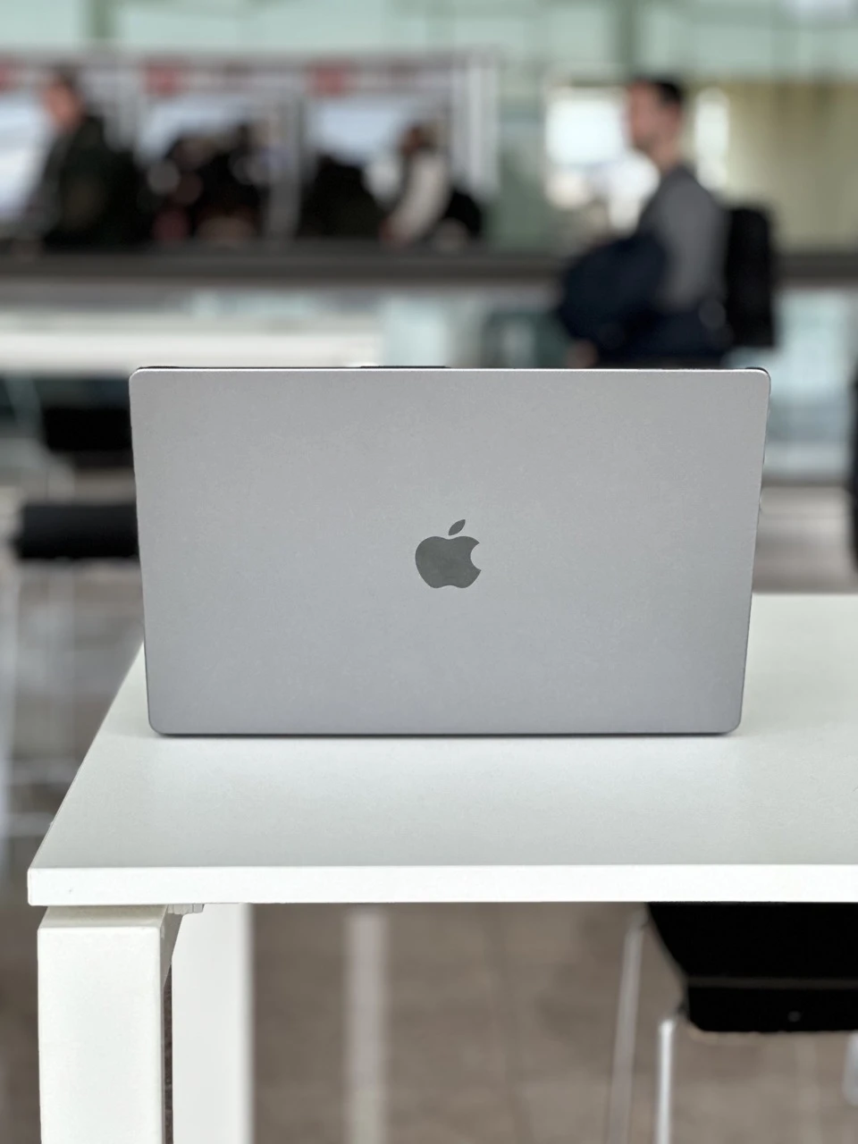 MacBook Pro 16” w wersji kolorystycznej Space Grey