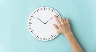 zmiana czasu na letni 2023