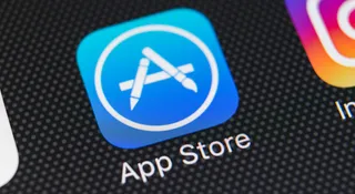 Apple miał podróbki w swoim sklepie. Potrzebował mnóstwa czasu, żeby to zauważyć