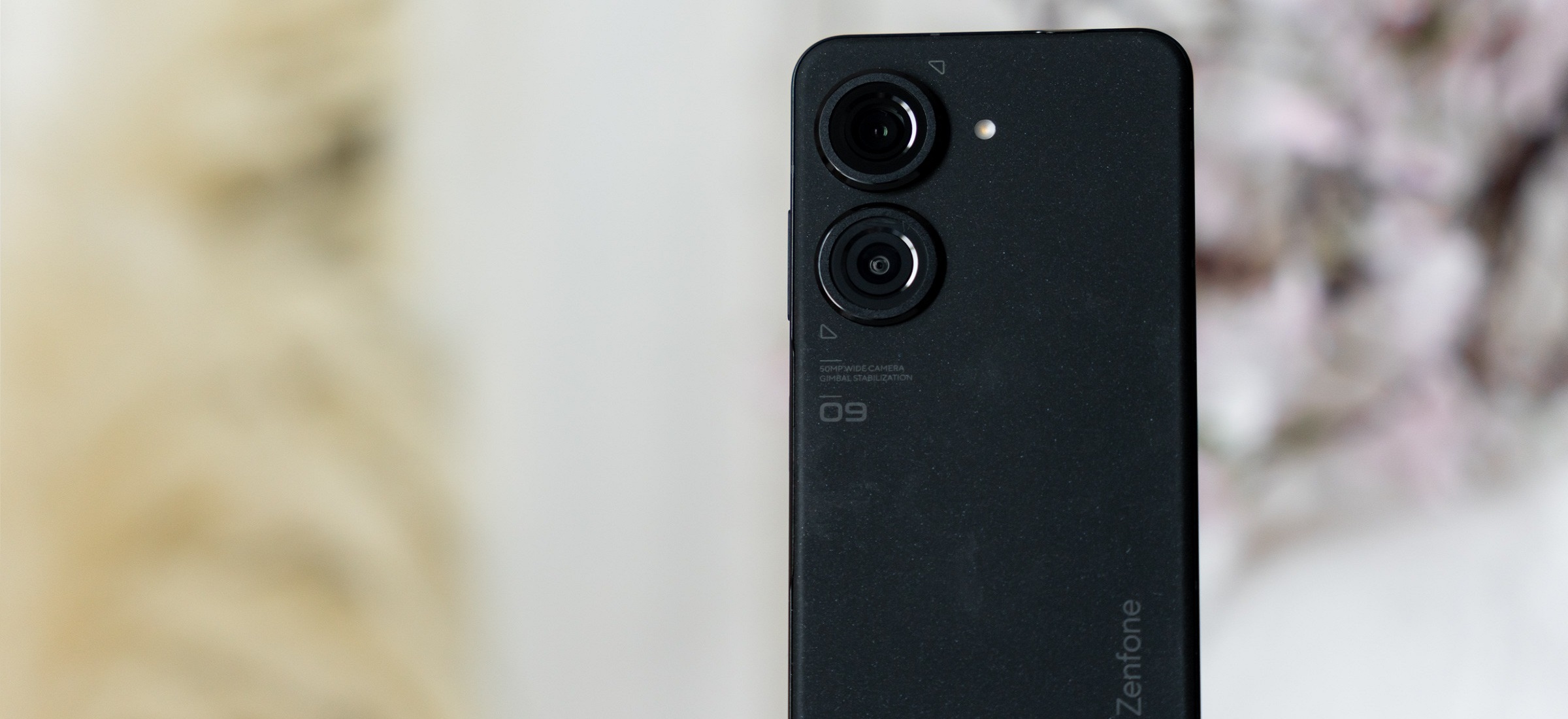 Asus Zenfone 9