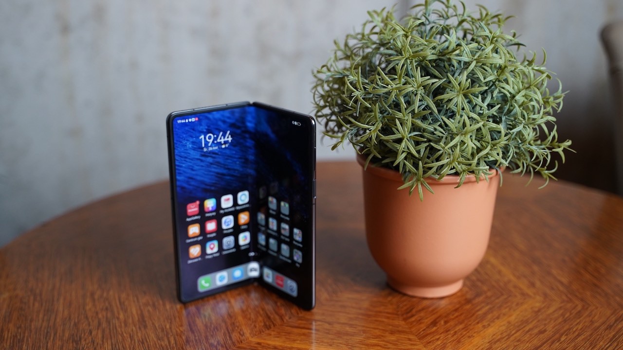 Ten telefon złożysz w harmonijkę. Huawei pracuje nad czymś nowym
