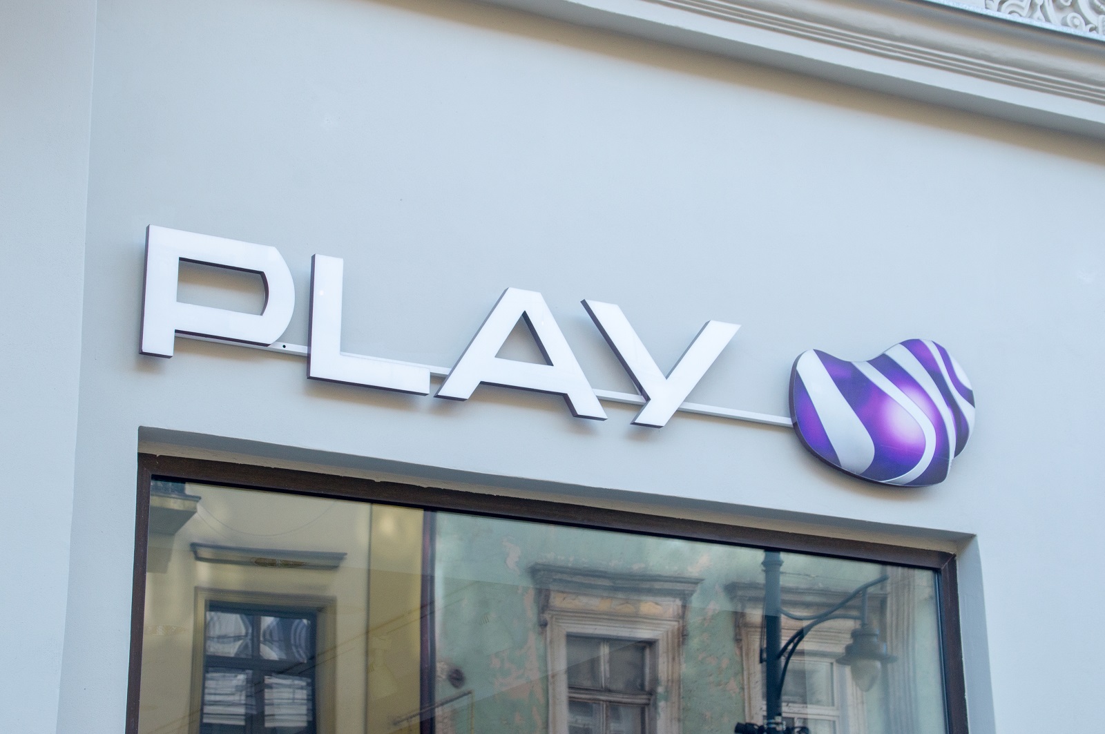 play telewizja