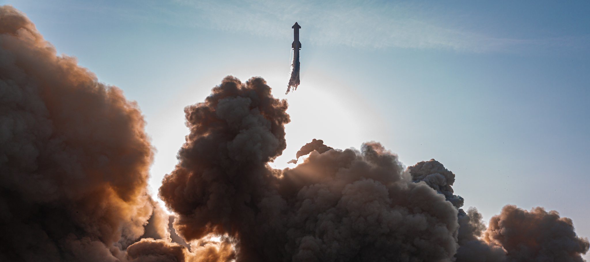 Elon Musk ujawnia szczegóły katastrofy Starship. System autodestrukcji nie odpowiadał przez 40 sekund