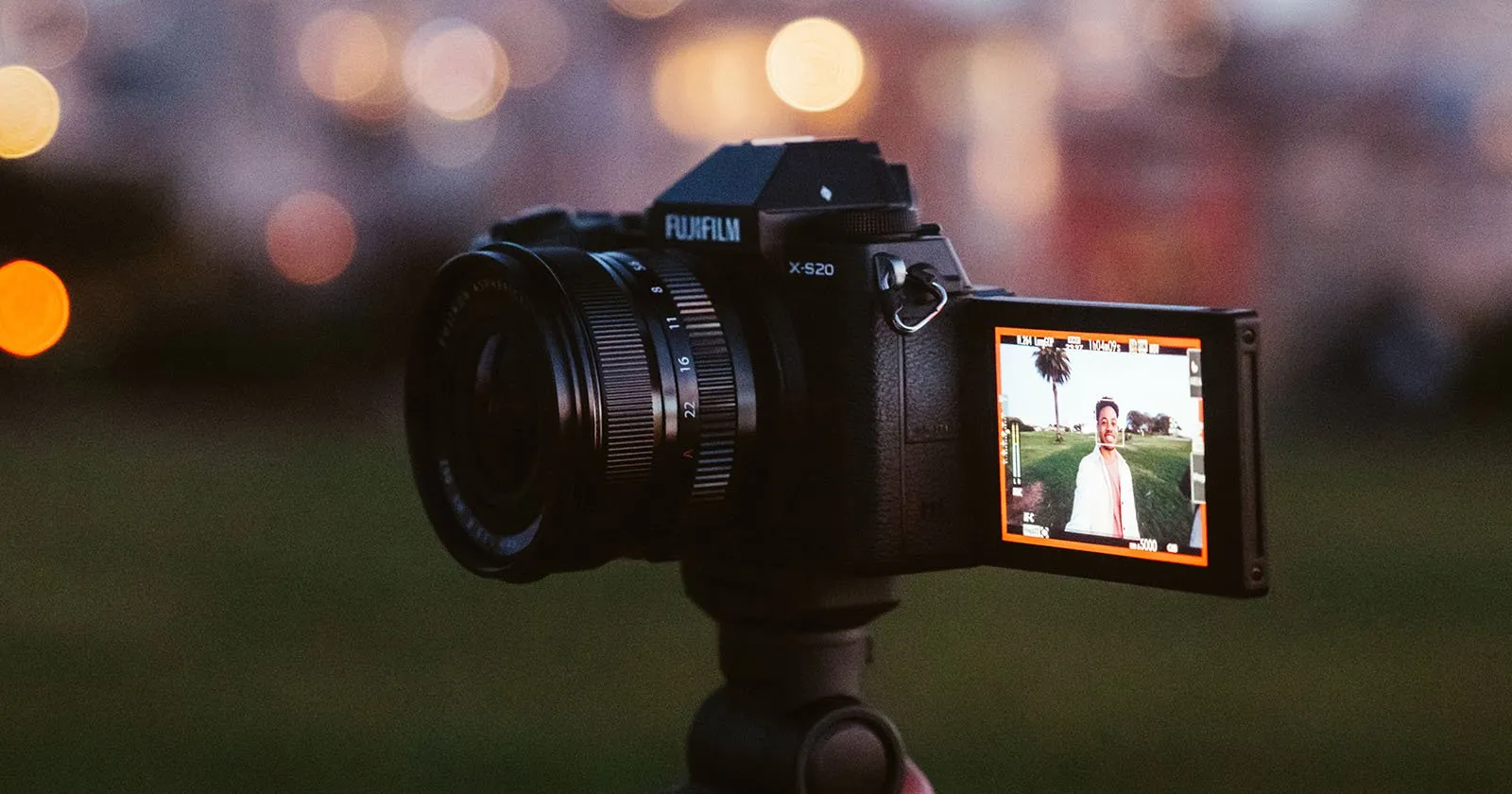 Fujifilm X-S20