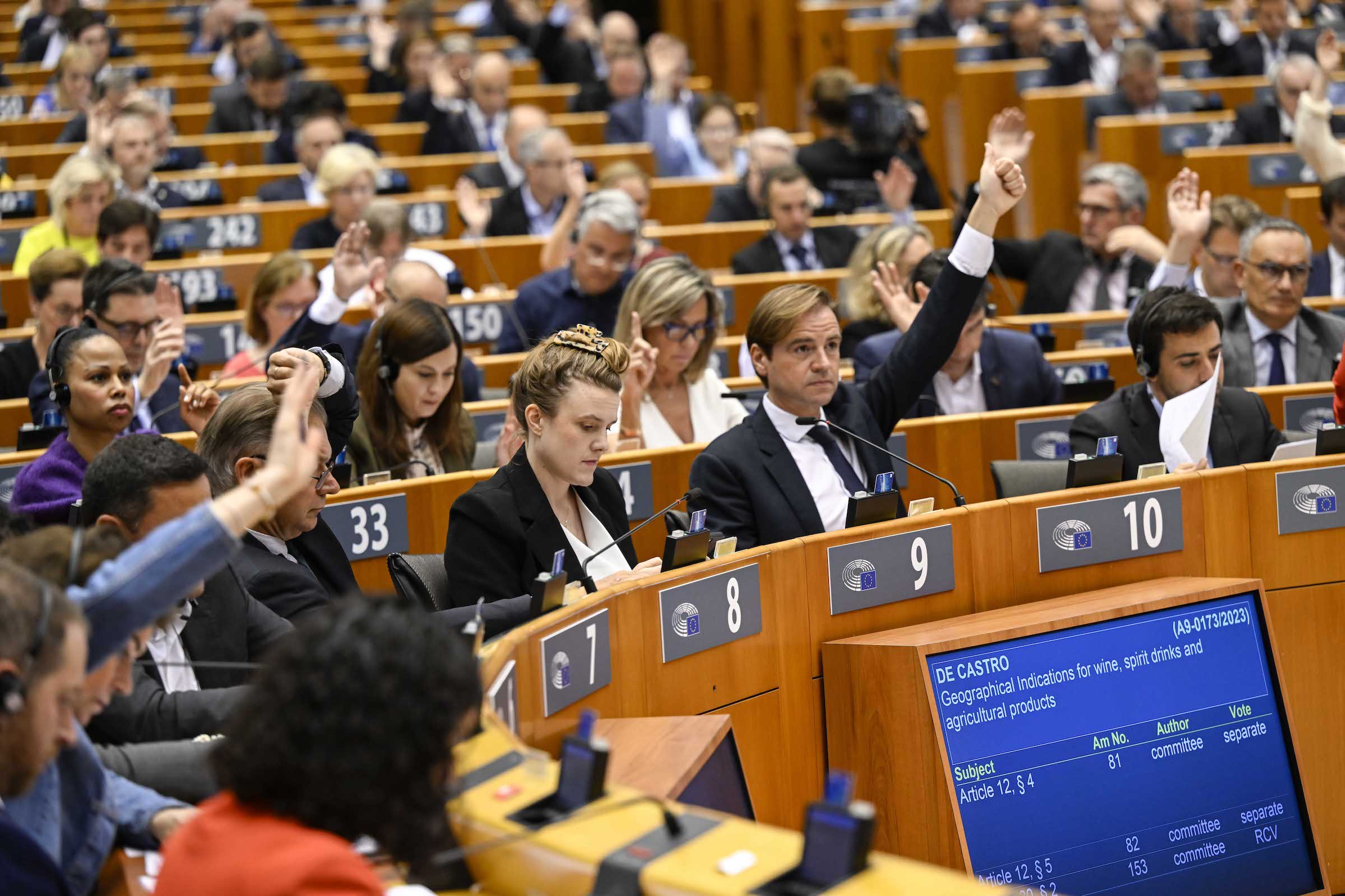 AI Act, regulacje sztucznej inteligencji - o co chodzi, kiedy