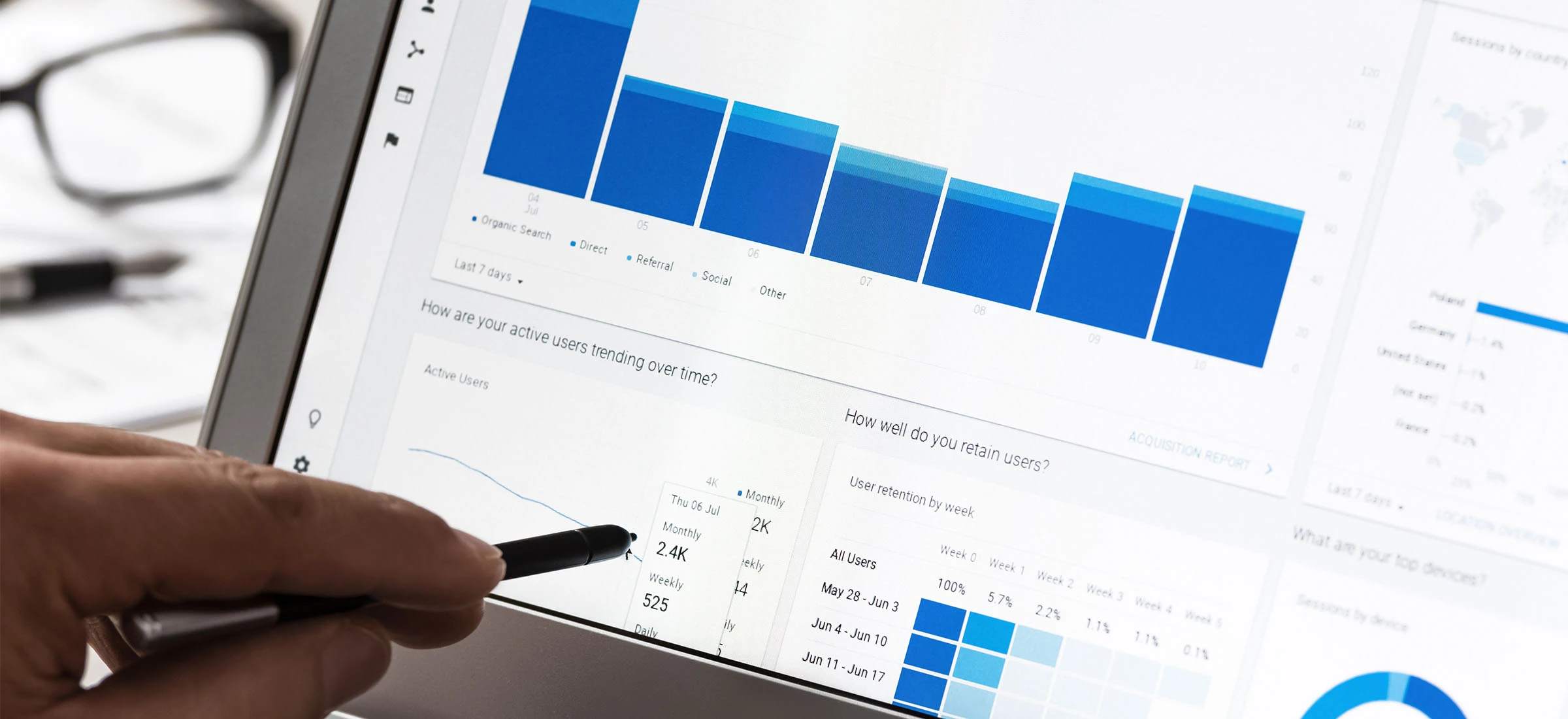 Google wymaga wysokich standardów, a sam ich nie spełnia. Reklamodawcy chcą zwrotu pieniędzy
