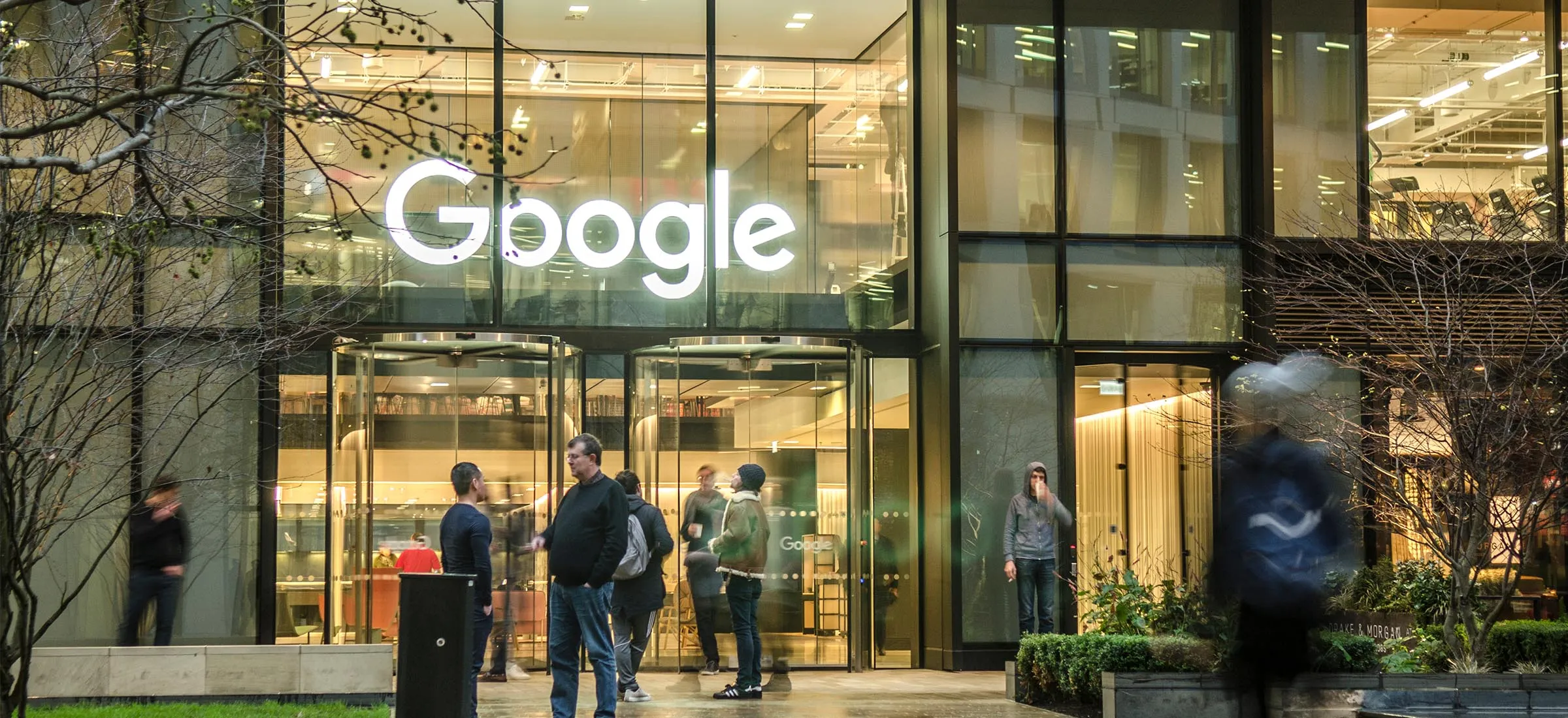 Google boi się własnego produktu. Właśnie zakazał go pracownikom
