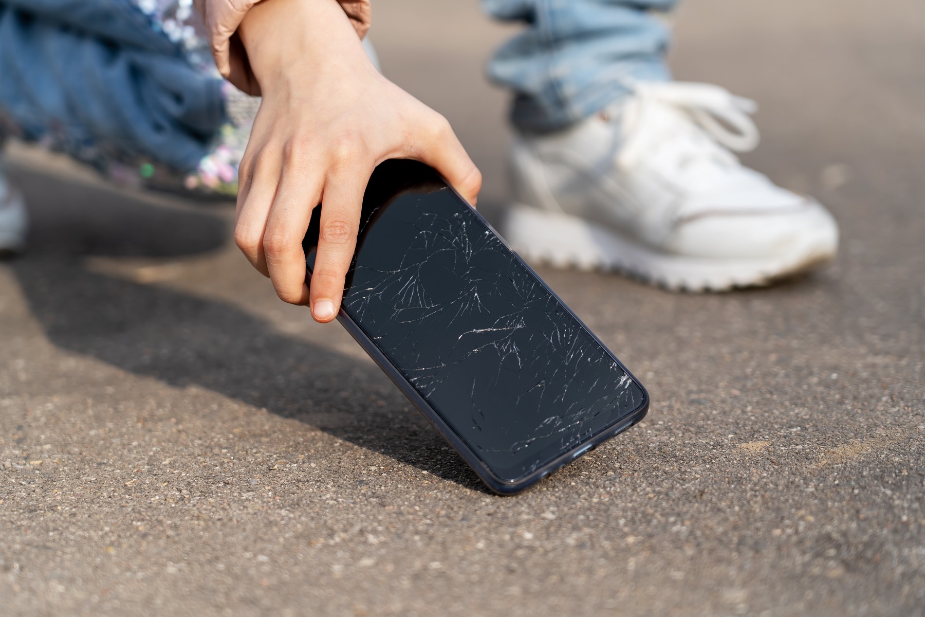 fałszywy sms