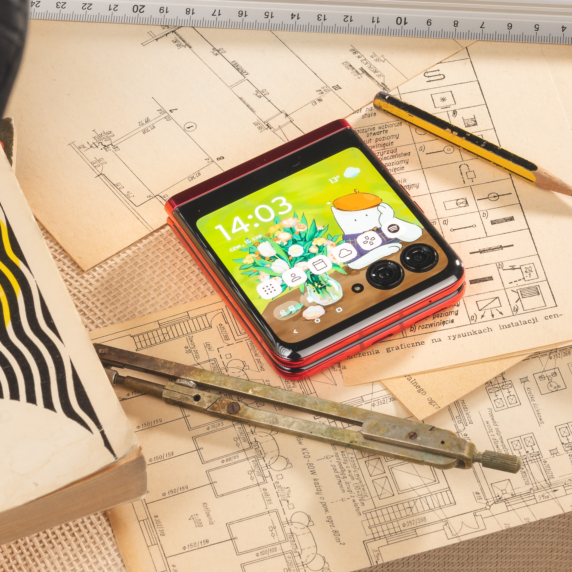 Motorola razr 40 Ultra. Oto królowa składanych smartfonów - recenzja