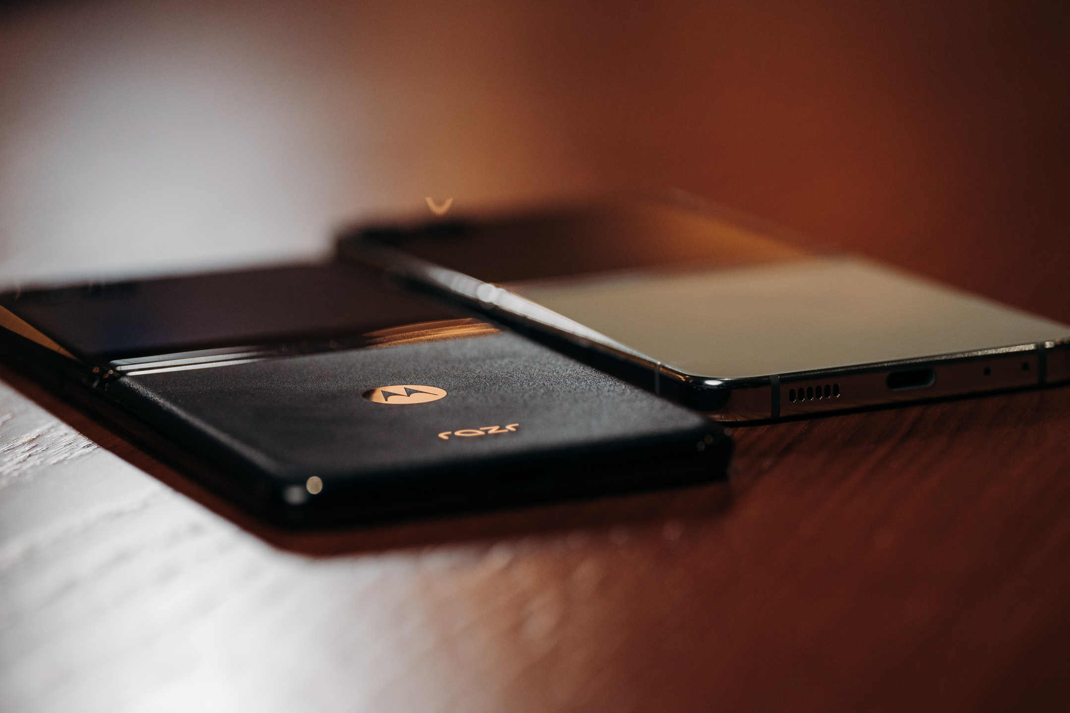 Galaxy Z Flip 5 kontra Motorola Razr 40 Ultra