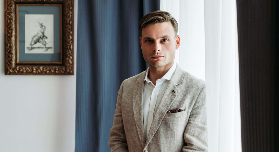 Maestro kryminałów i niesmacznej promocji. Przypadek Maxa Czornyja