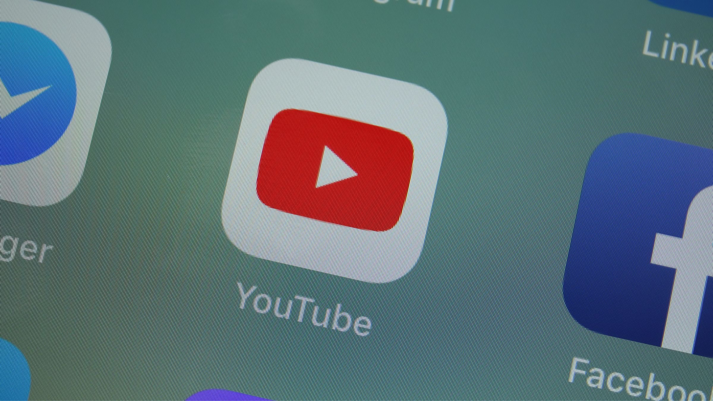 Już nie trzeba włączać trybu incognito na YouTubie. Google wprowadza nową funkcję