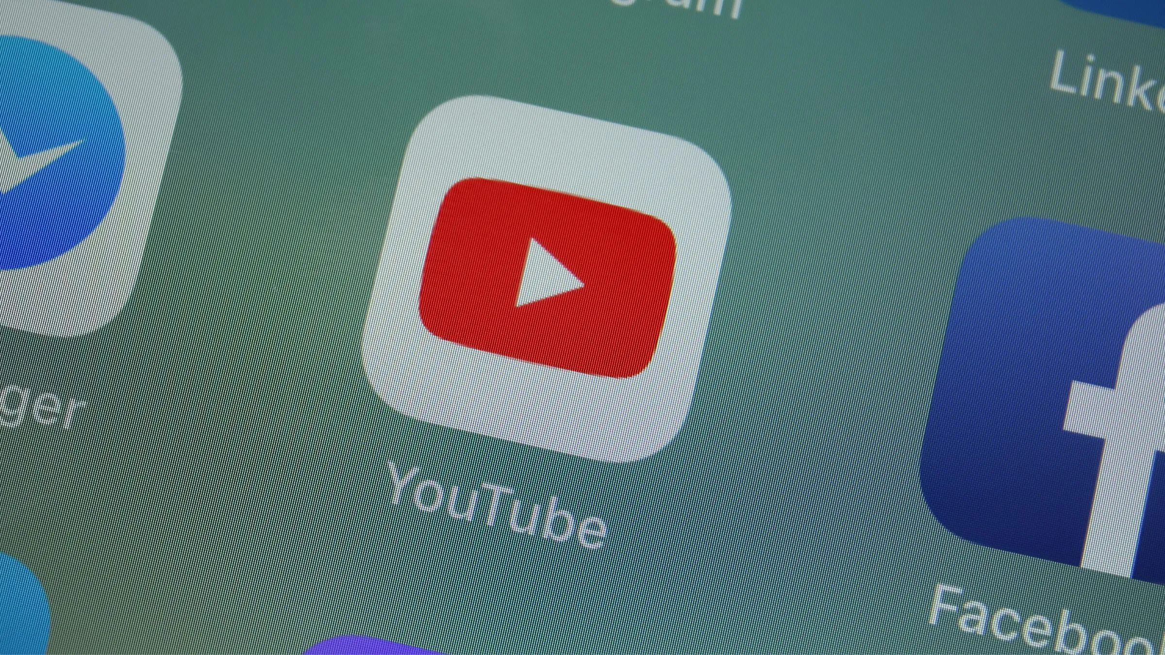 Już nie trzeba włączać trybu incognito na YouTubie. Google wprowadza nową funkcję