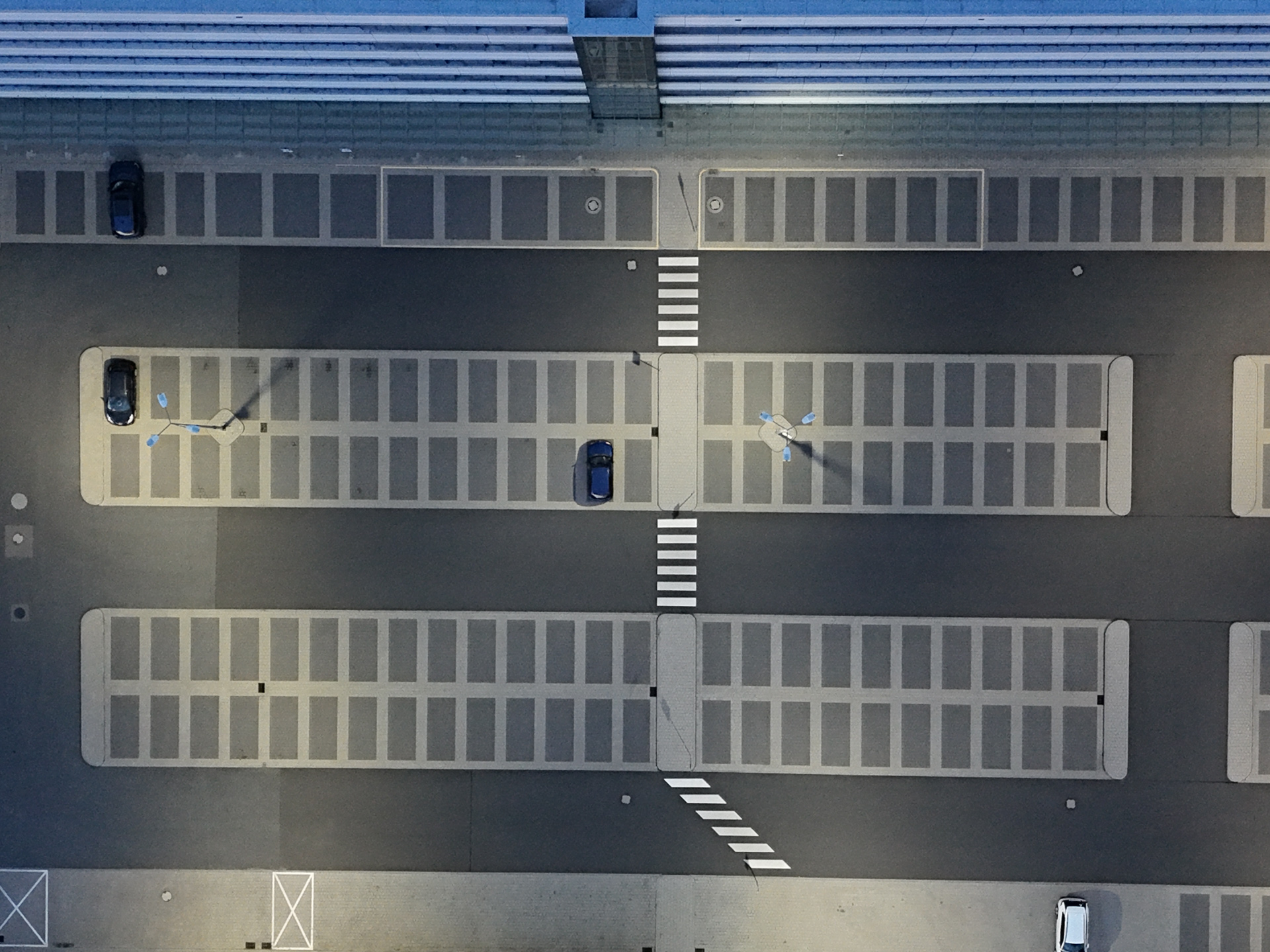 DJI Mini 4 Pro / JPEG / Auto / zoom x2