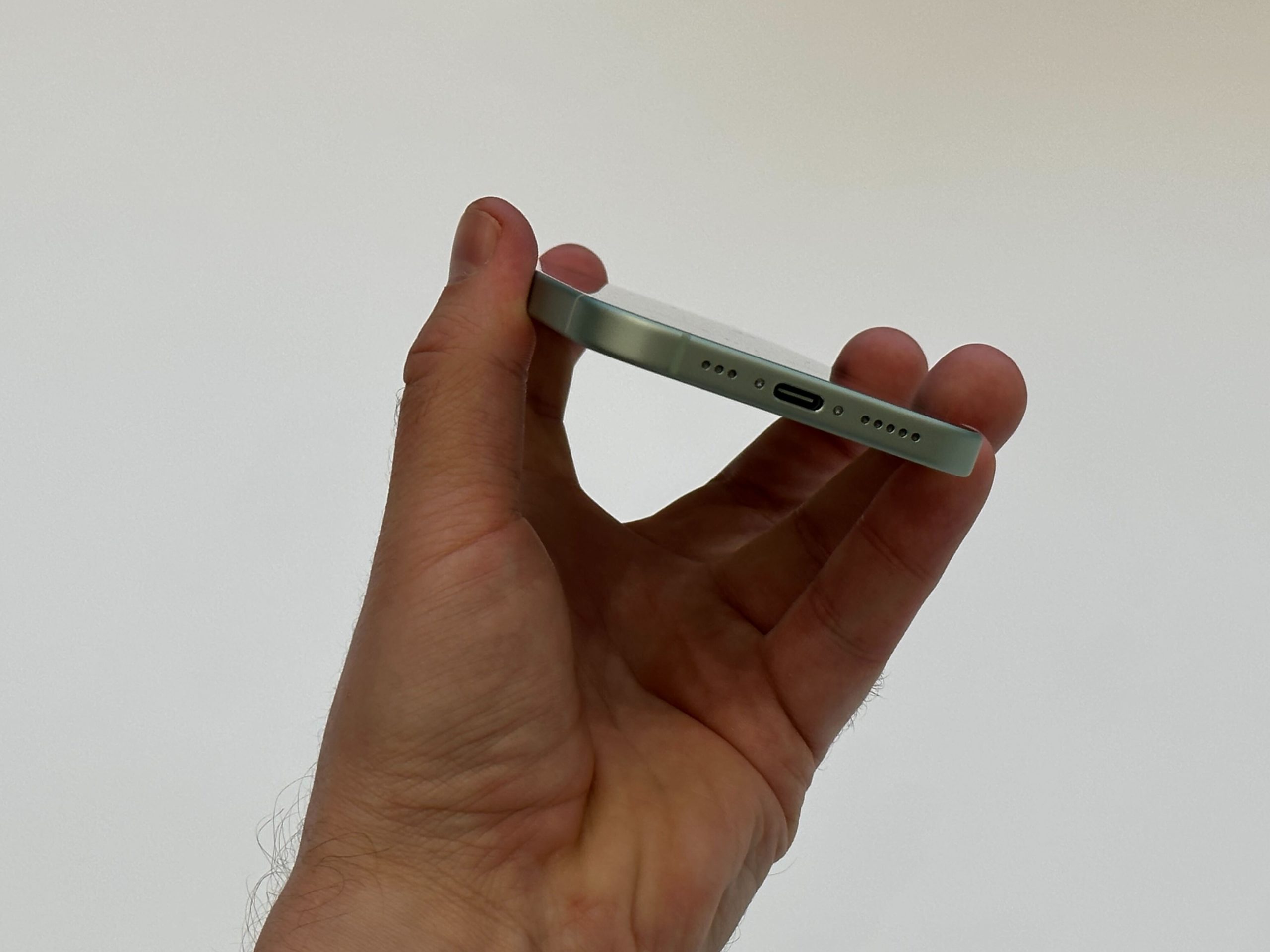 iphone-15-2023-3-3