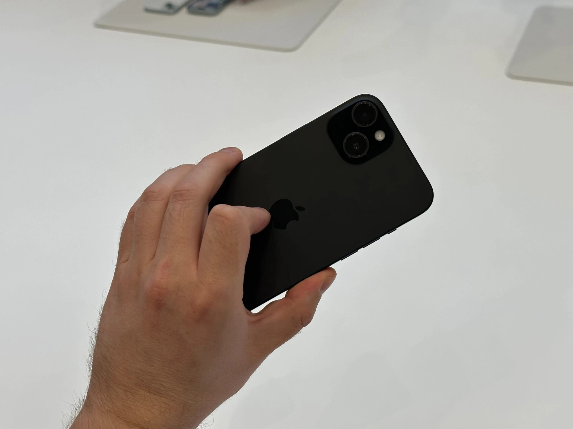 Apple zmienił wasze iPhone’y. Możecie nie usłyszeć powiadomień