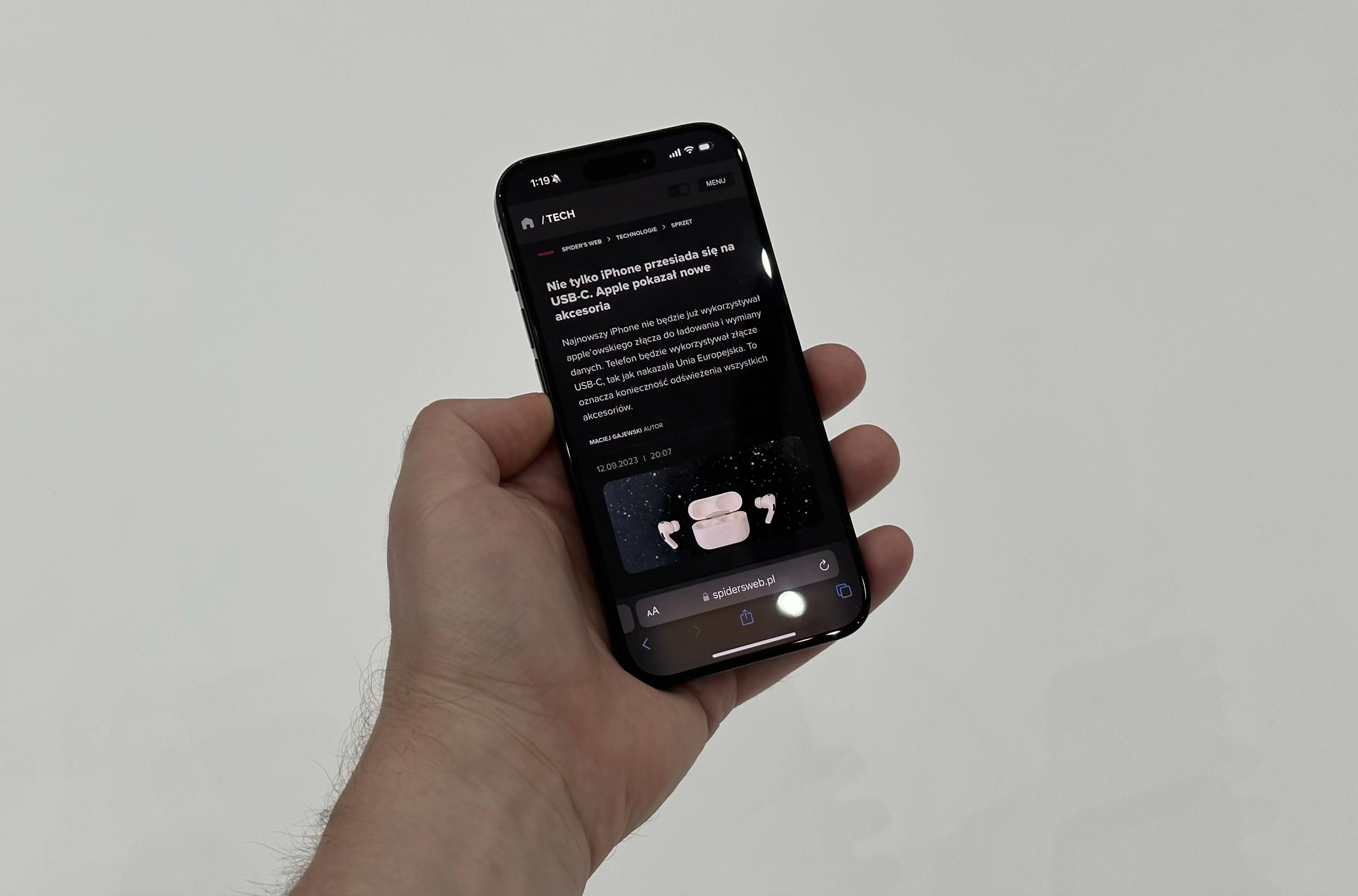 iphone 15 pro apple 2023 01 