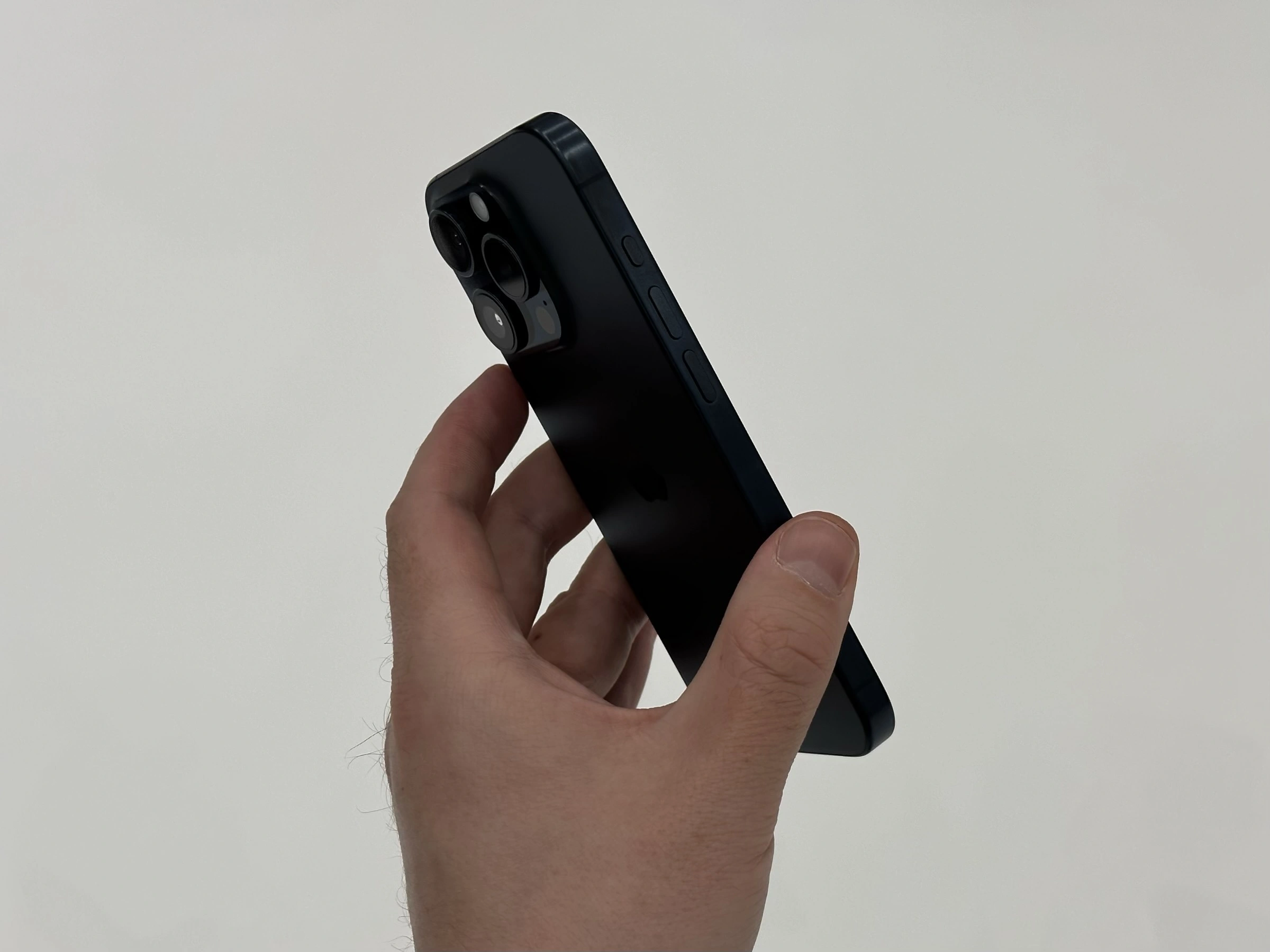 iphone 15 pro apple 2023 04 