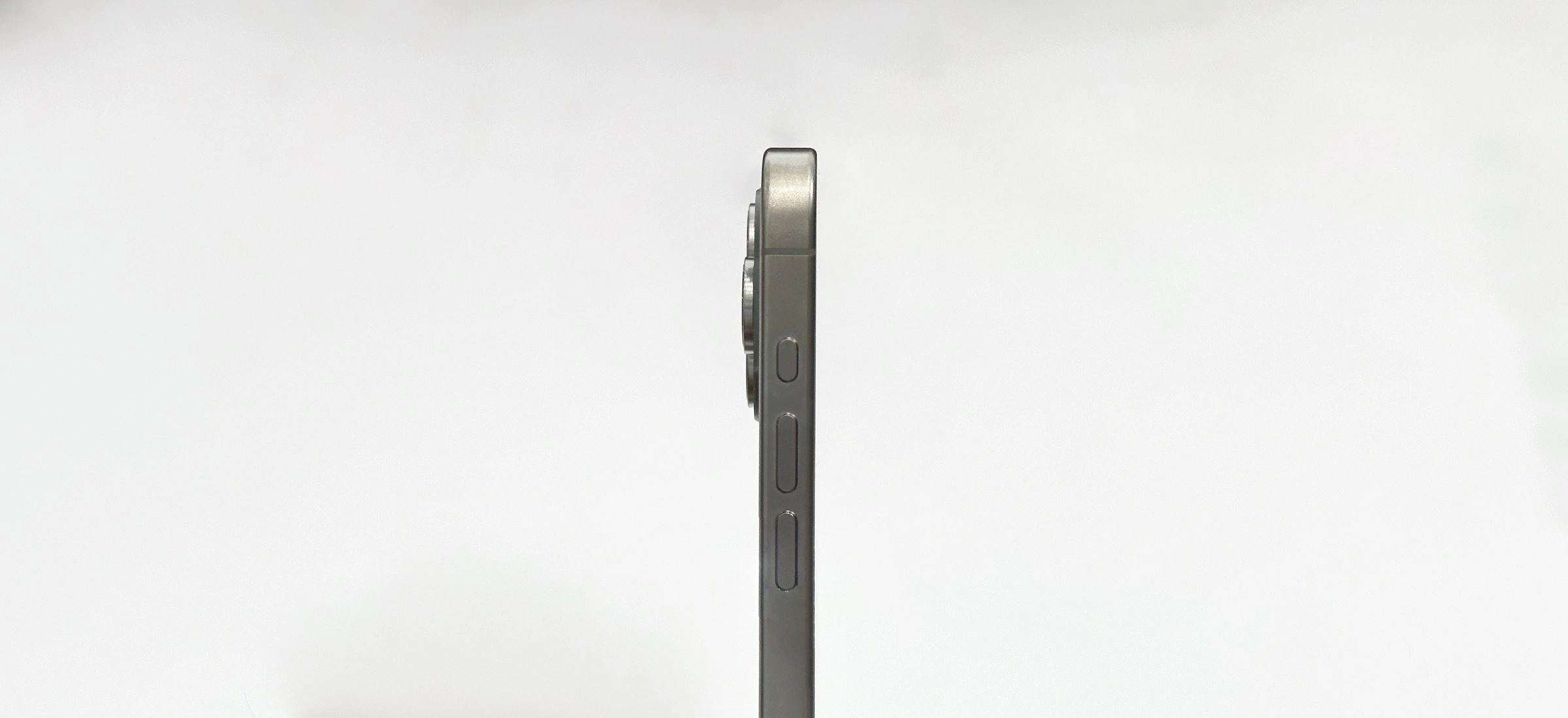 iphone 15 pro max action button 00