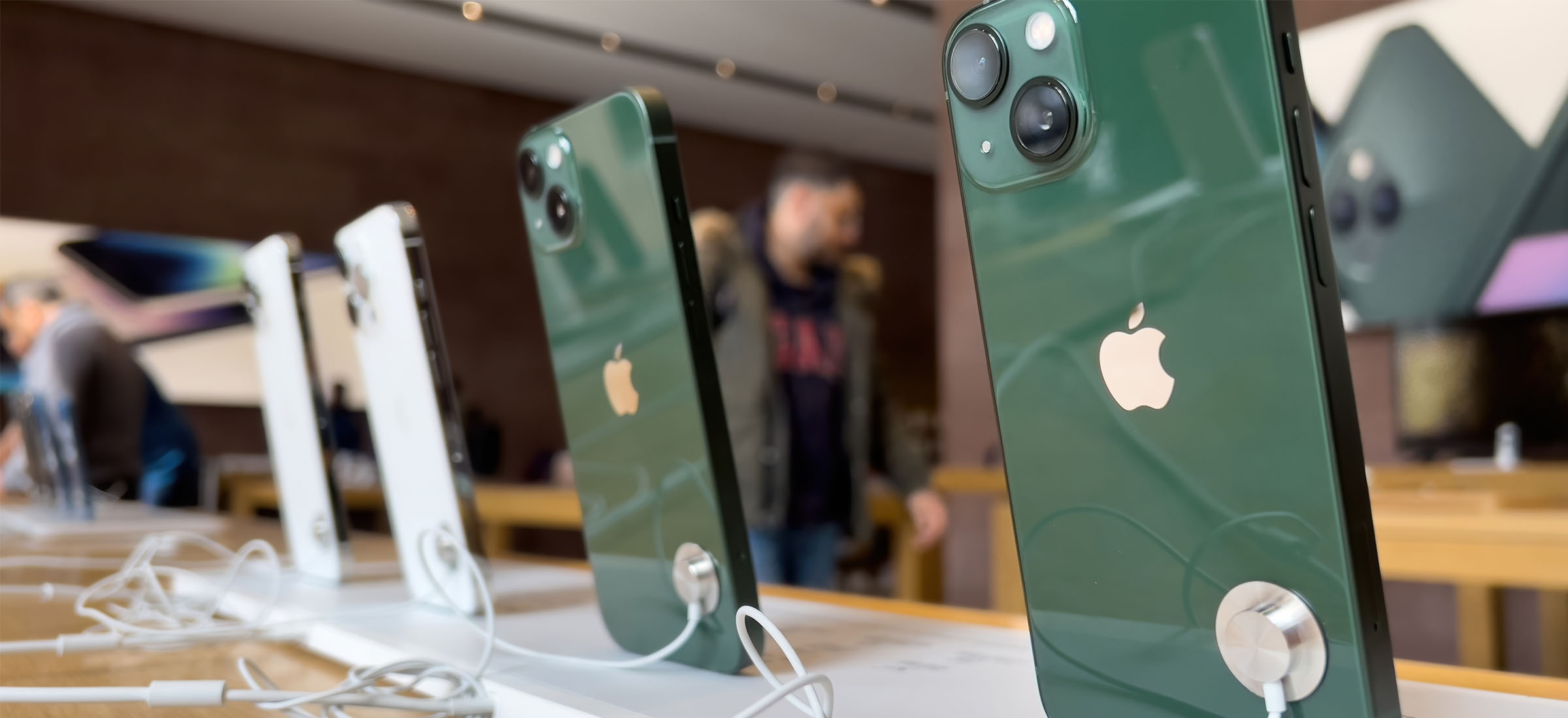 Okradanie sklepu Apple to głupota. Ten filmik pokazuje dlaczego