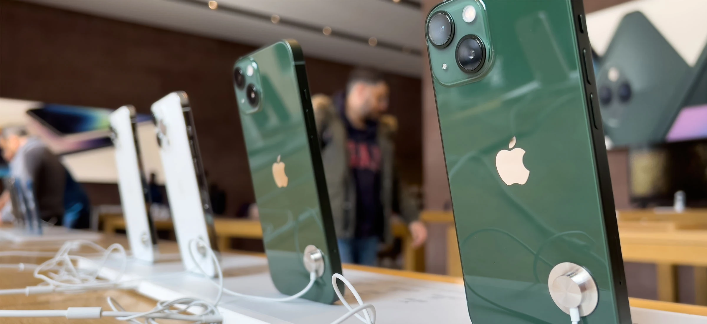 Okradanie sklepu Apple to głupota. Ten filmik pokazuje dlaczego