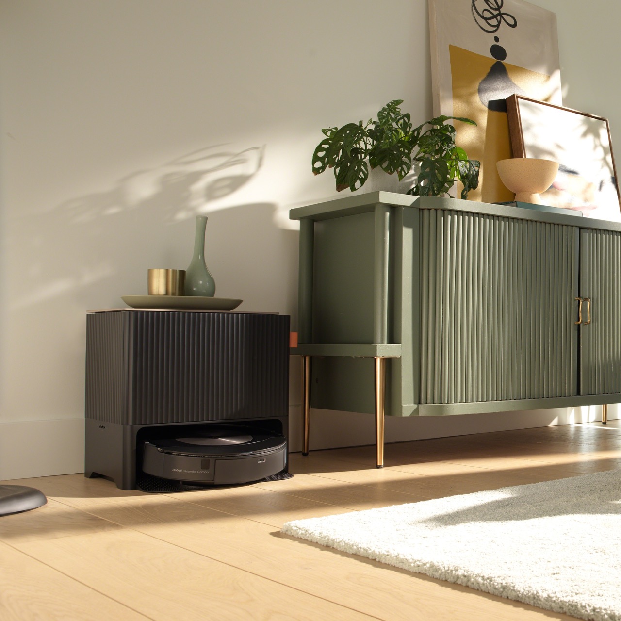 roomba-combo-j9-plus-i-stacja-ladujaca