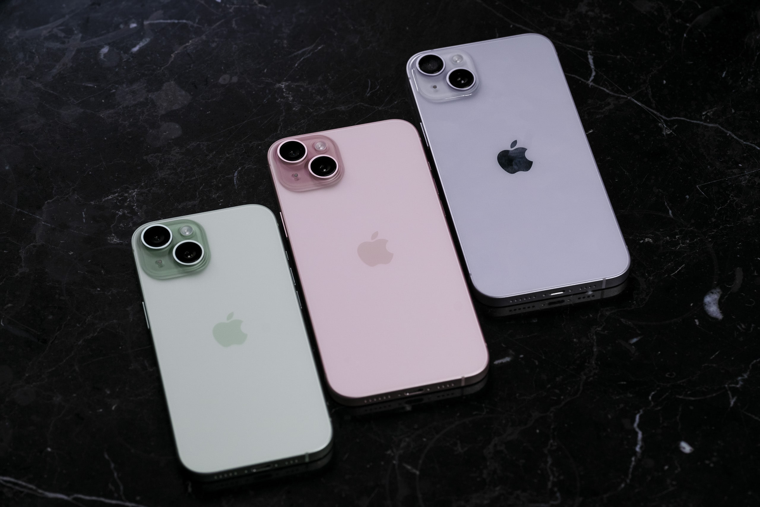 Wcześniej symbol starocia, teraz luksusu. iPhone wraca do starego wyglądu