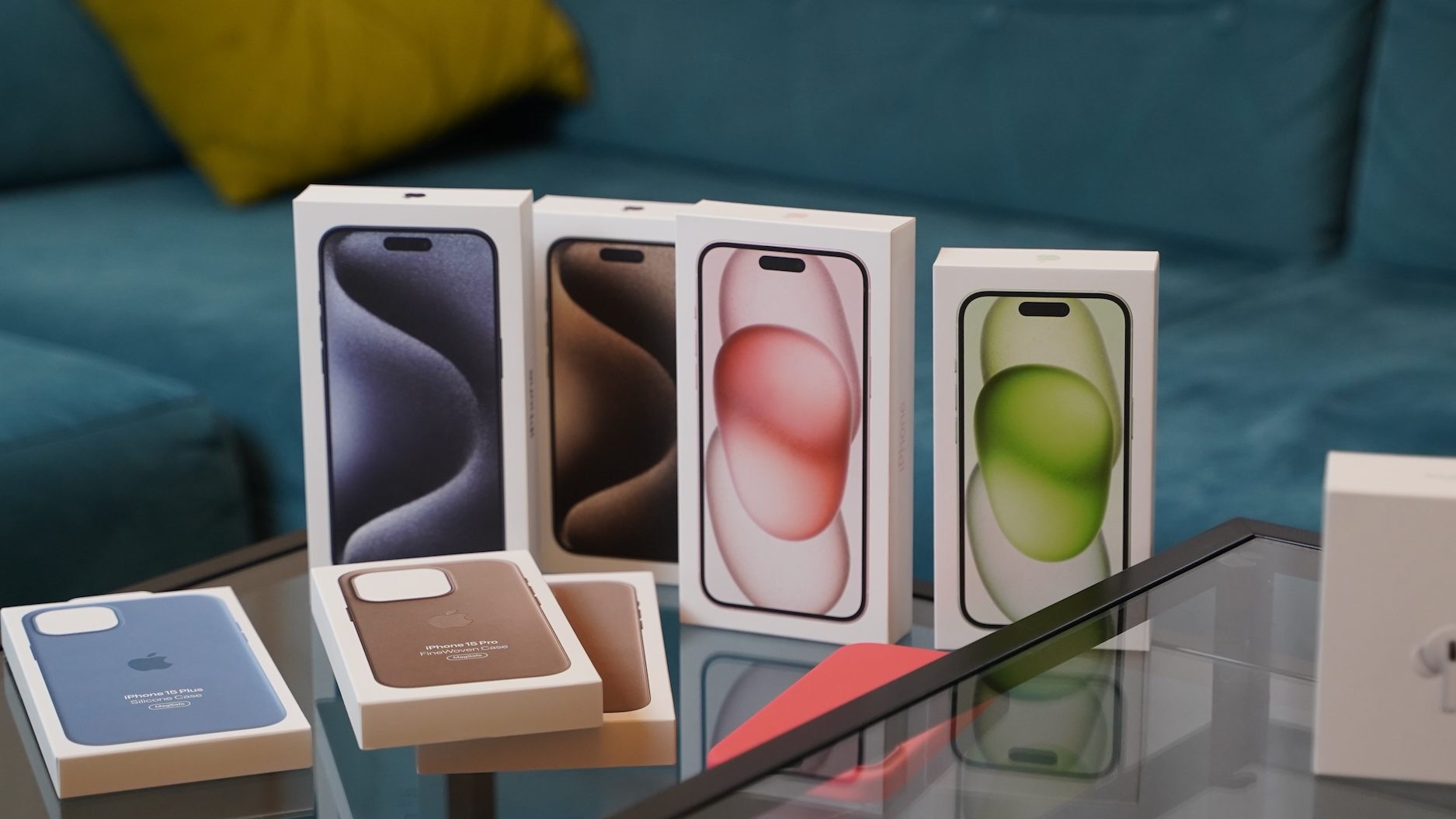 Apple zrobił promocję roku. Zamów 4 iPhone'y, dostaniesz 60