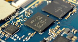 MediaTek chce zmieść Qualcomma z planszy. Ten procesor do smartfonów ma być bestią