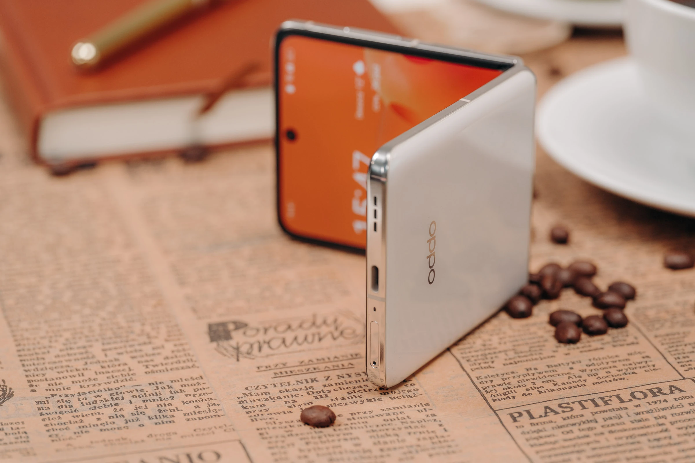 oppo find n3 flip 1 class="wp-image-4127429"