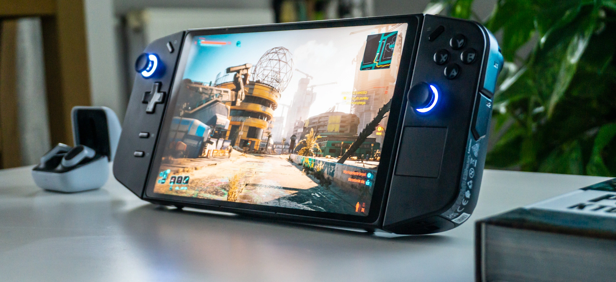 Lenovo Legion Go na gorąco: Cyberpunk działa aż dwa razy dłużej niż u konkurencji