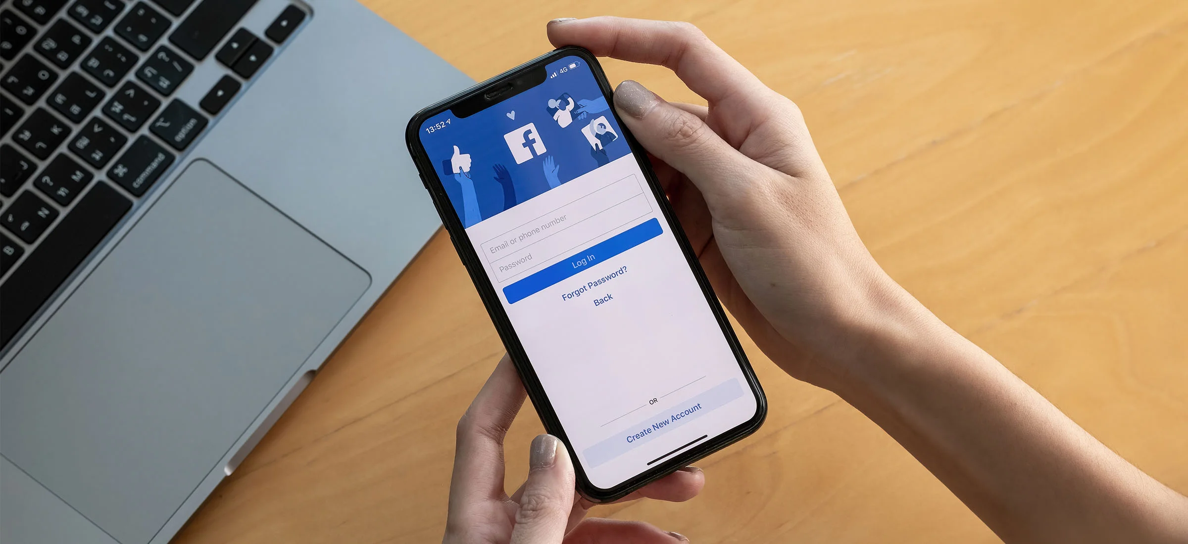 Jak ukryć przed kimś relacje na Facebooku? Poradnik