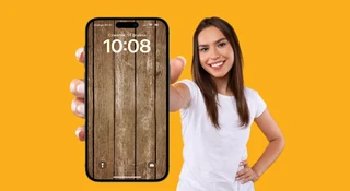 Twój następny smartfon będzie miał drewniany ekran. Serio, coś takiego istnieje