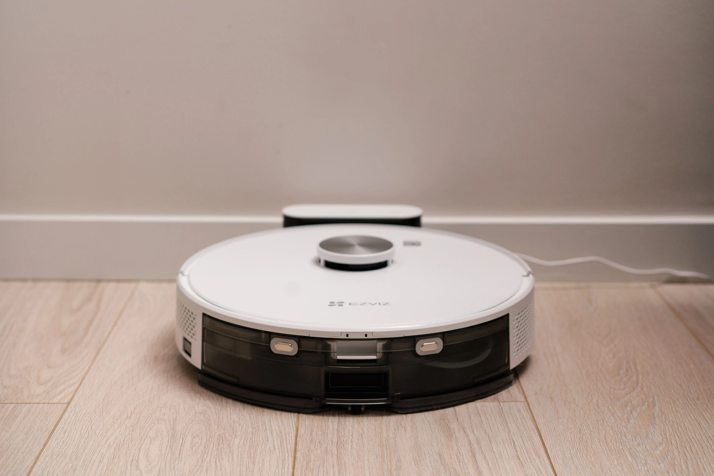 ezviz re5 robot sprzatajacy odkurzacz 1 class="wp-image-4224842" 