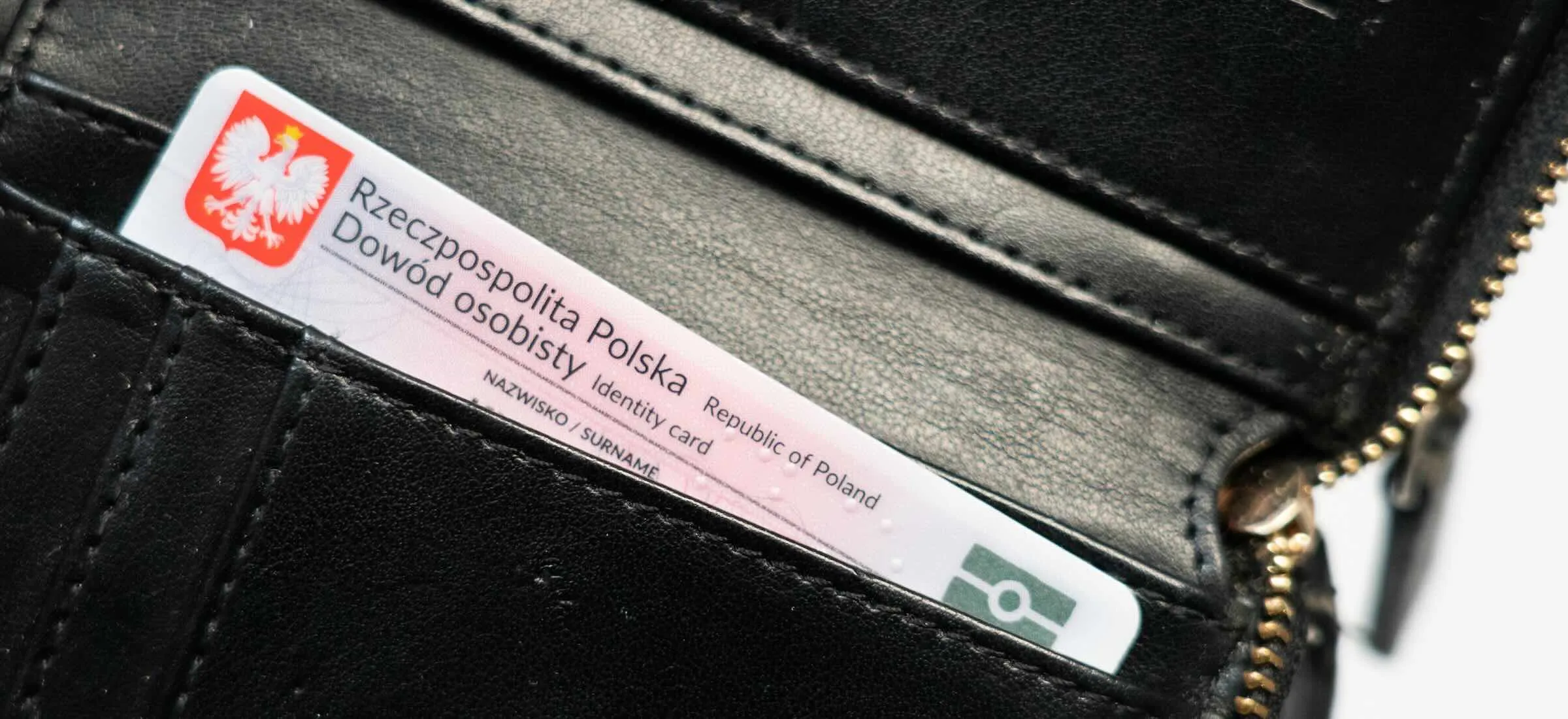 Polacy na potęgę zastrzegają numer PESEL. Oto dlaczego warto to zrobić