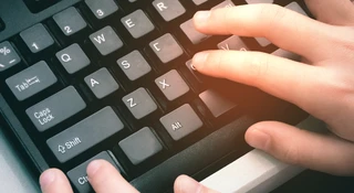 Gdzie jest schowek w telefonie i na komputerze? Oto jak z niego korzystać 