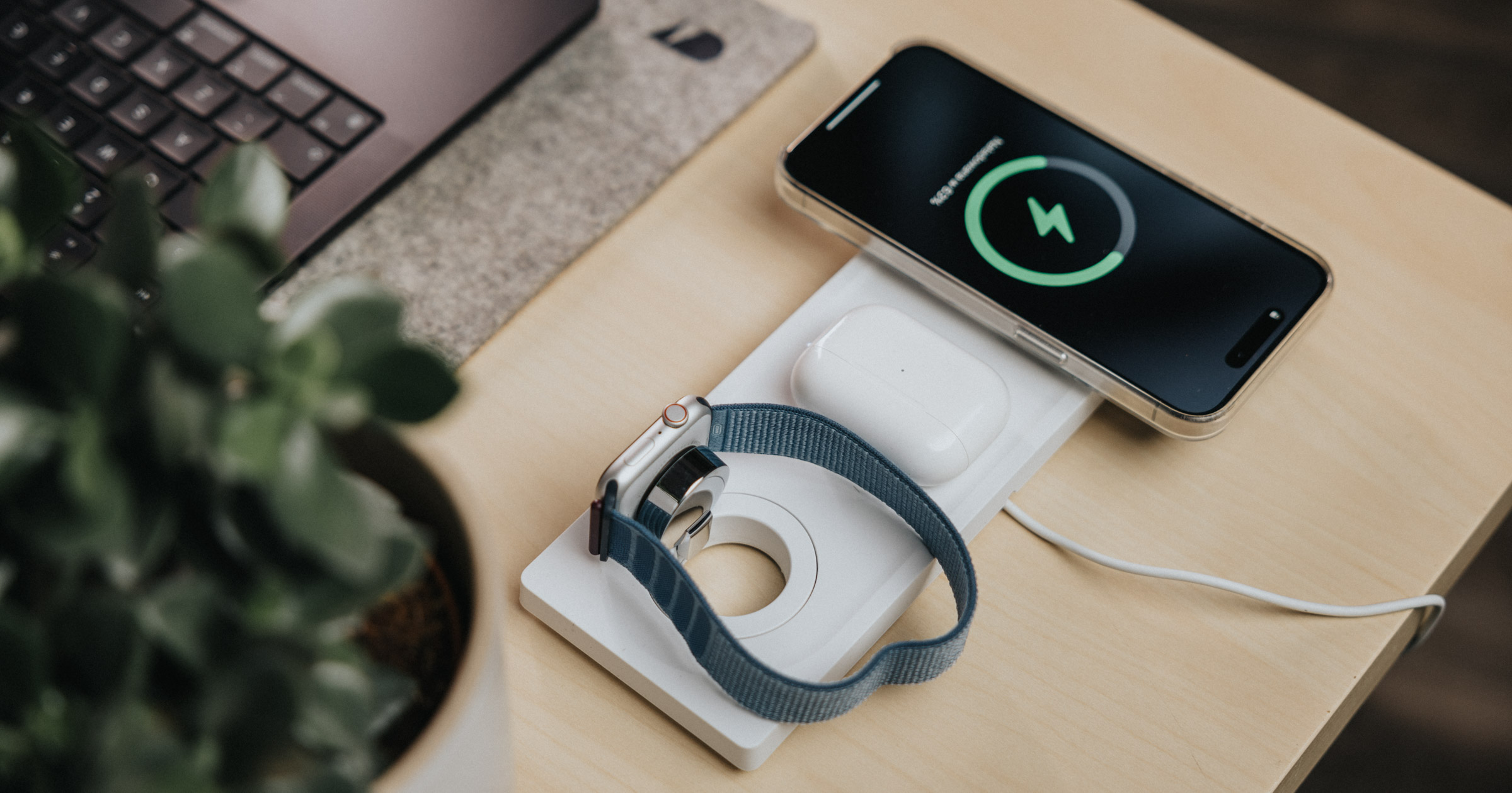 Sprawdzamy Belkin BoostCharge Pro 3w1. Czy 650 zł za ładowarkę to przesada?